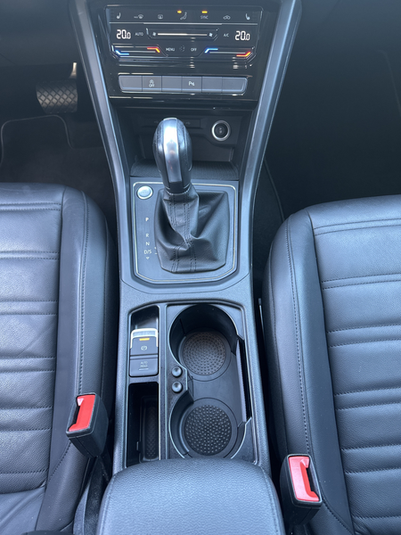 Volkswagen Touran 2.0 TDI DSG CL NAV+LED+V-COCKPIT+AHK+PP — photo 13