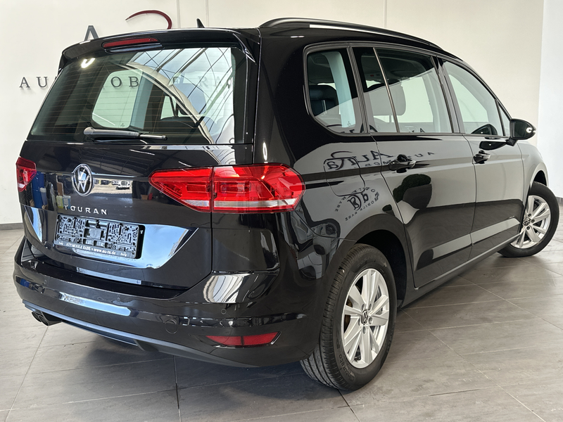 Volkswagen Touran 2.0 TDI DSG CL NAV+LED+V-COCKPIT+AHK+PP — photo 4