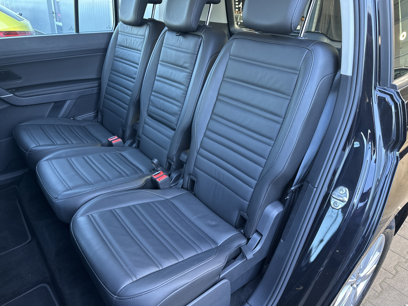 Volkswagen Touran 2.0 TDI DSG CL NAV+LED+V-COCKPIT+AHK+PP — photo 11