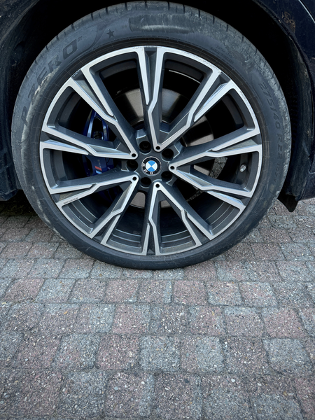 BMW X7 X7 3.0AS xDrive40 — photo 13