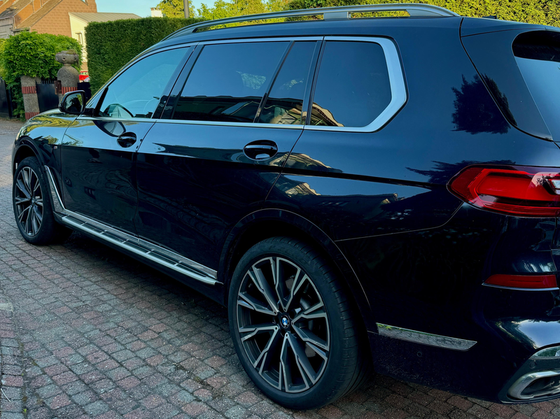 BMW X7 X7 3.0AS xDrive40 — photo 9