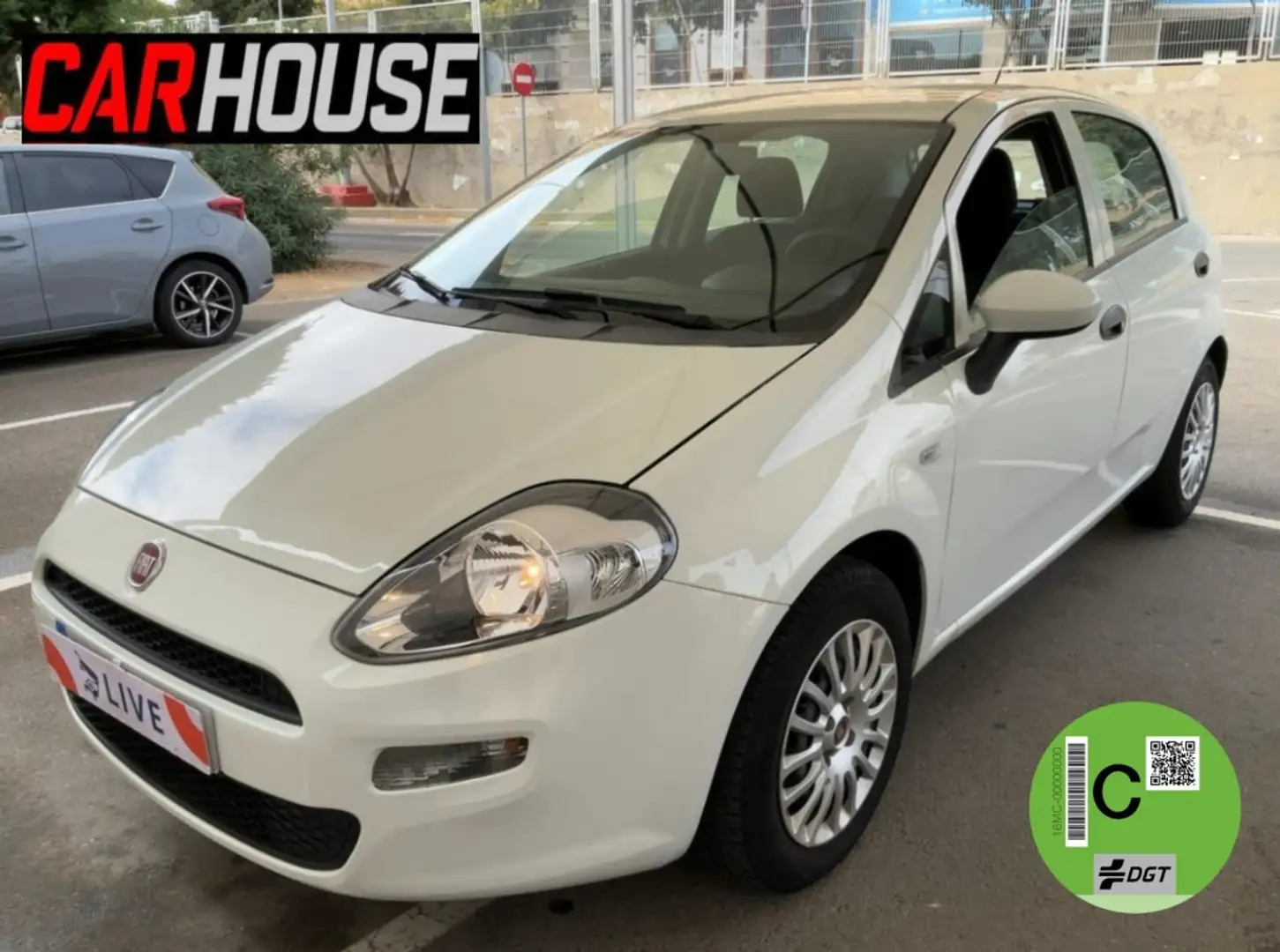 Fiat Punto Pequeño Manual de 5 Puertas Blanco - 1