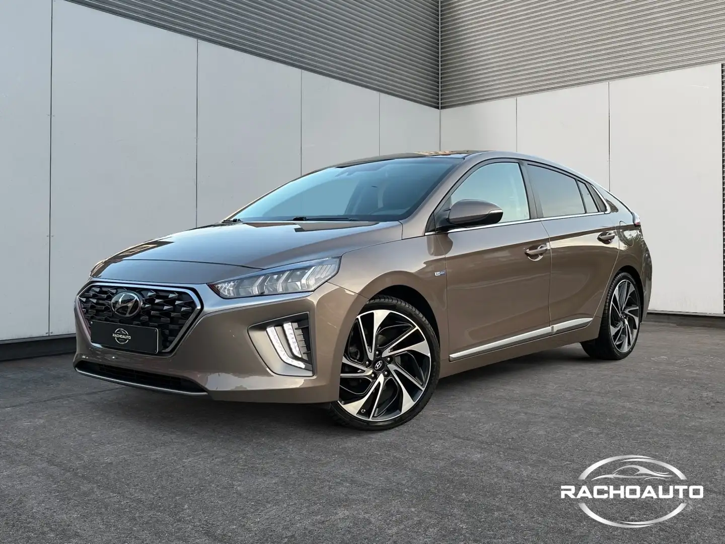 Hyundai IONIQ 1.6 GDi / GARANTIE / LED / NAVI / AIRCO / Beige - 1
