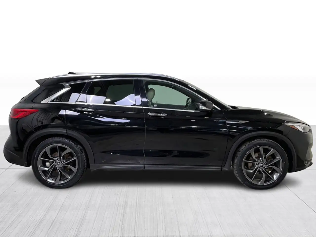 Infiniti QX50 снимка Infiniti QX50