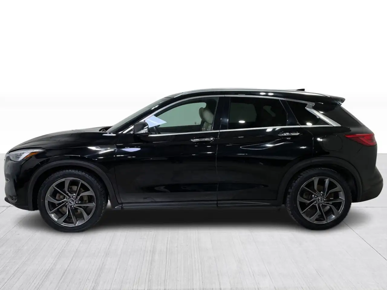 Infiniti QX50 снимка Infiniti QX50