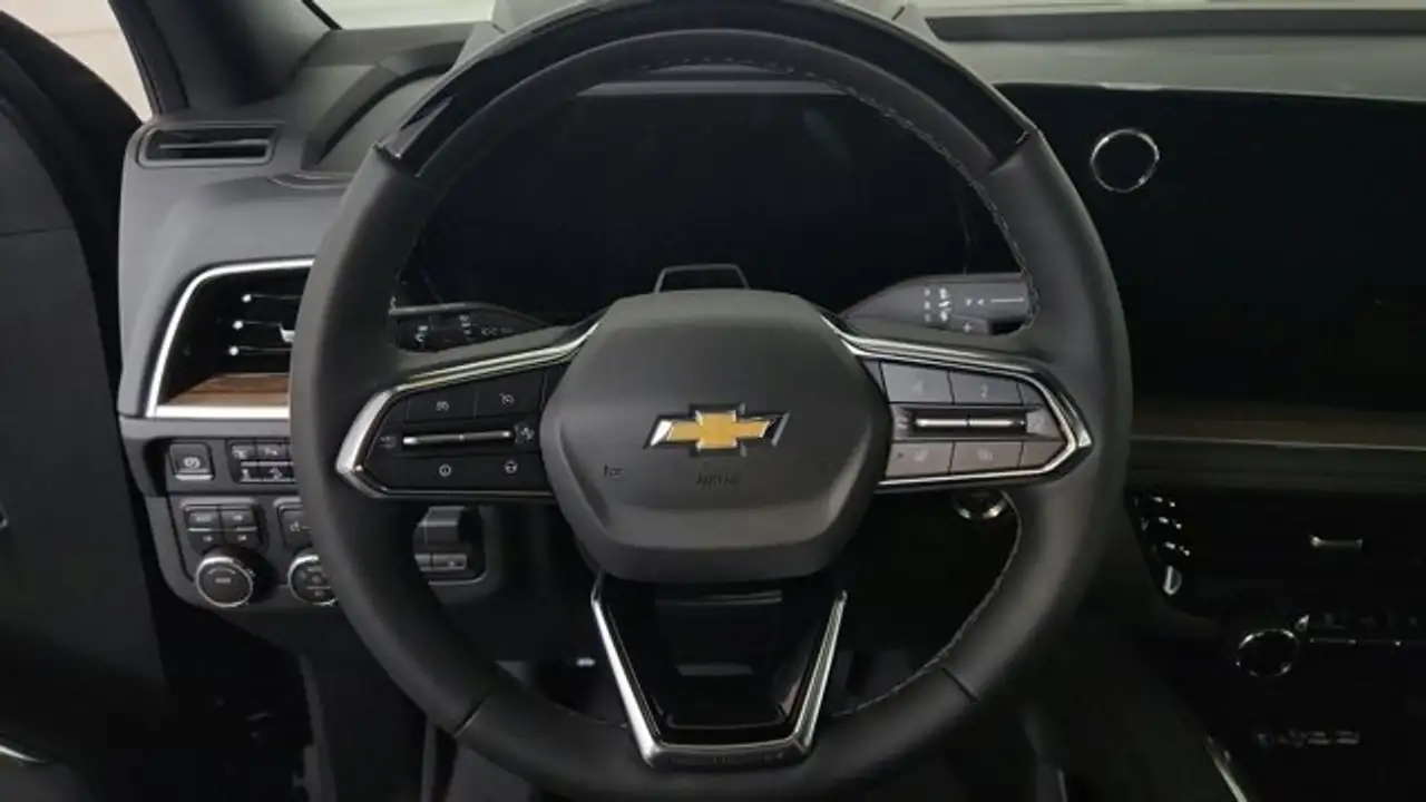 Chevrolet Tahoe снимка Chevrolet Tahoe