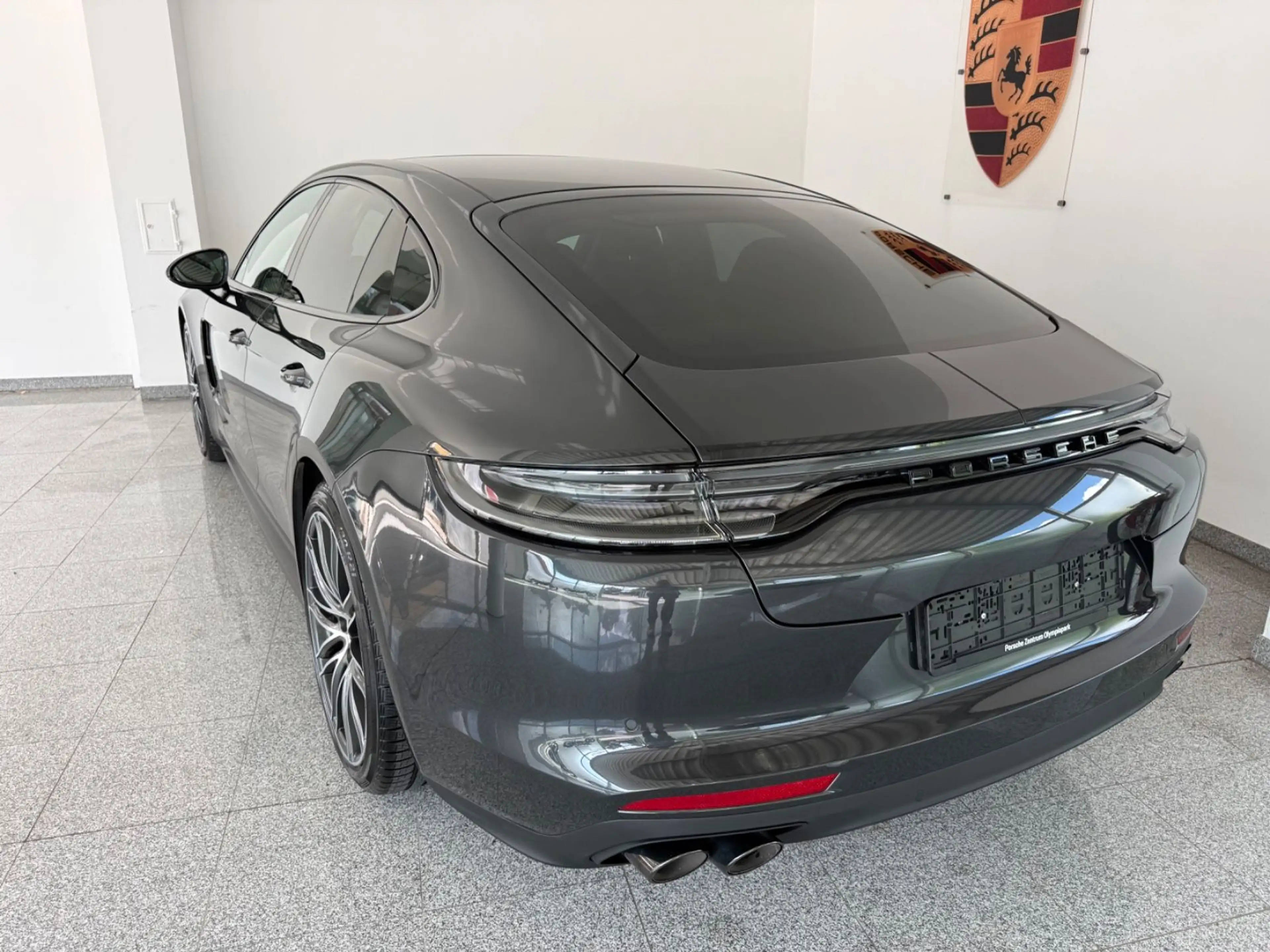 Porsche Panamera GTS- 1 Hd-4 x Klima- 21 Zoll-Sportabgas — photo 7