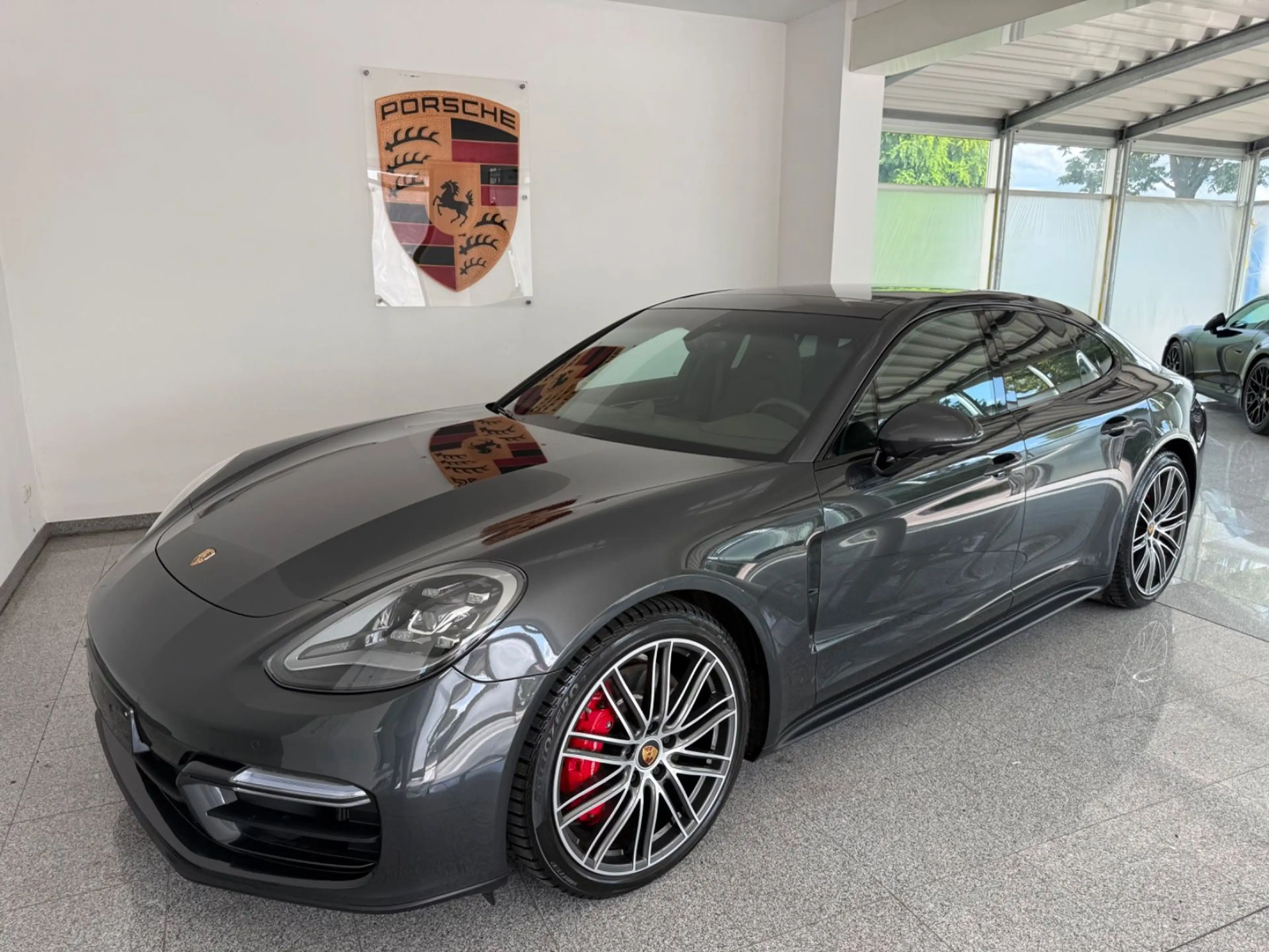 Porsche Panamera GTS- 1 Hd-4 x Klima- 21 Zoll-Sportabgas — photo 3
