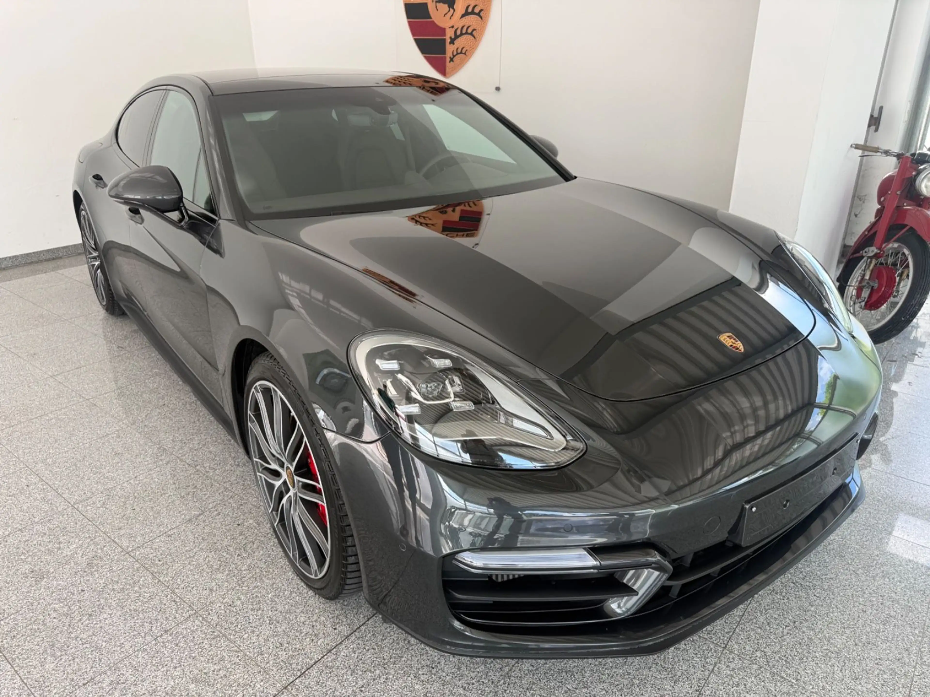 Porsche Panamera GTS- 1 Hd-4 x Klima- 21 Zoll-Sportabgas — photo 11