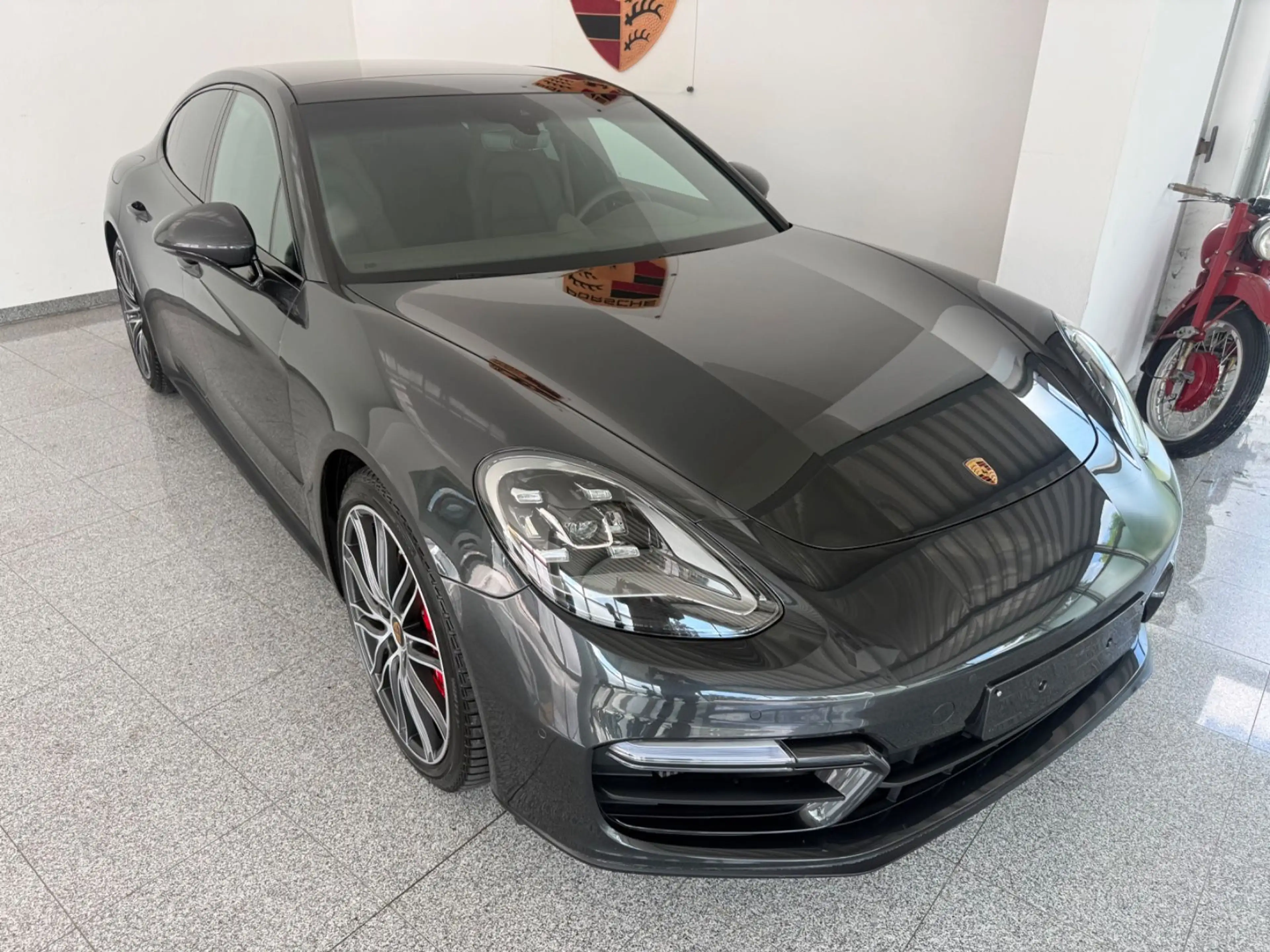 Porsche Panamera GTS- 1 Hd-4 x Klima- 21 Zoll-Sportabgas — photo 9