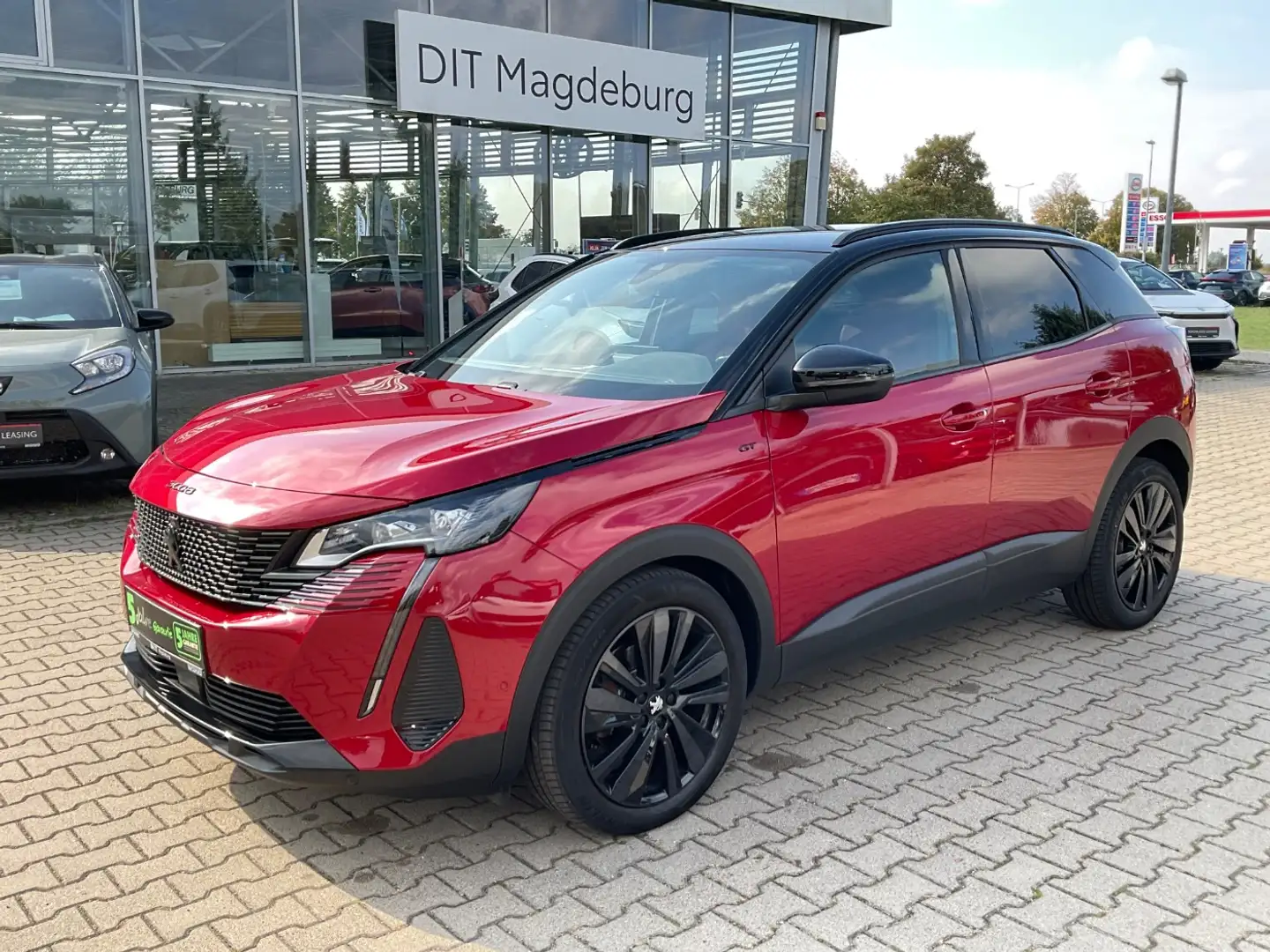 Peugeot 3008 1.6 180 GT LED+Navi+SHZ+360+Massage+Leder Rood - 2