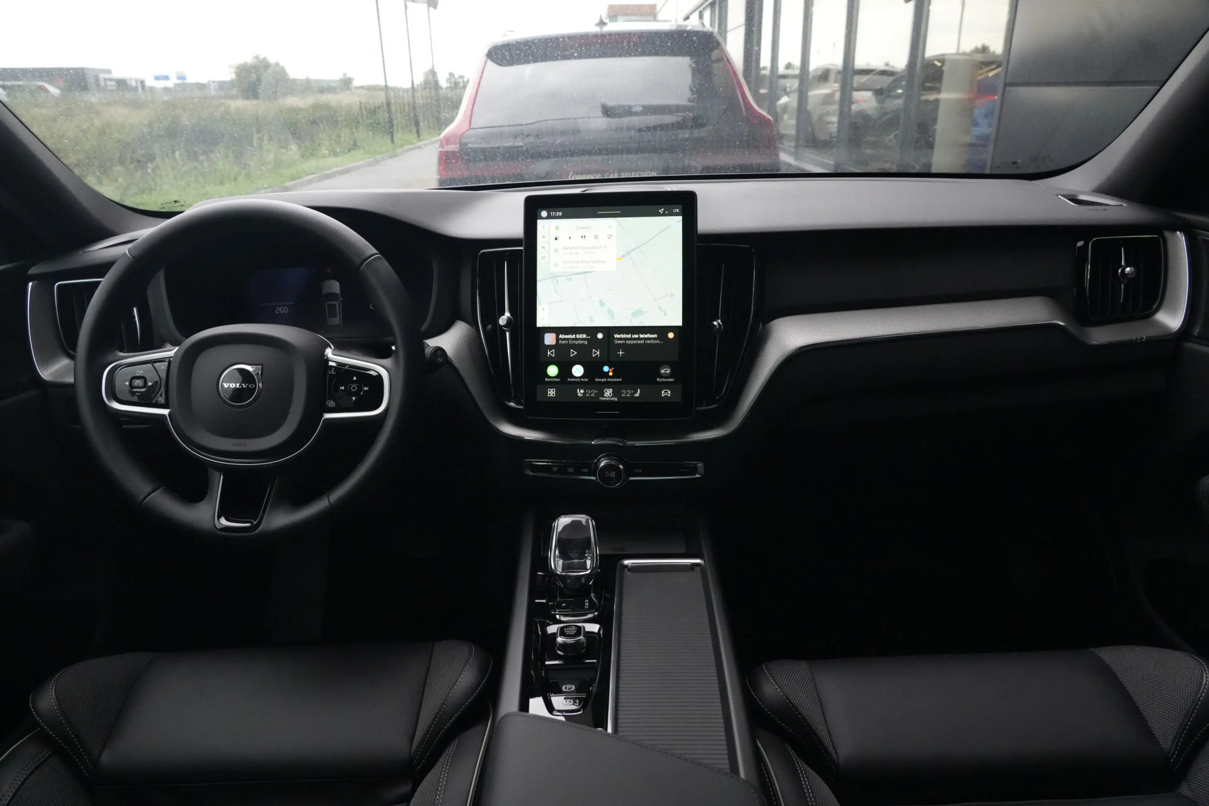 Volvo XC60 2.0 T8 FACELIFT Plug-in hybrid AWD Ultra Black Edi — photo 3