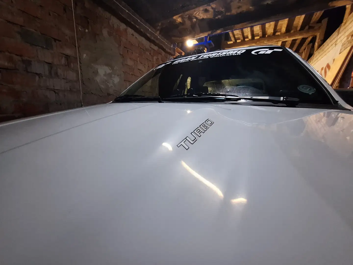 Chrysler ES Turbo Biały - 2