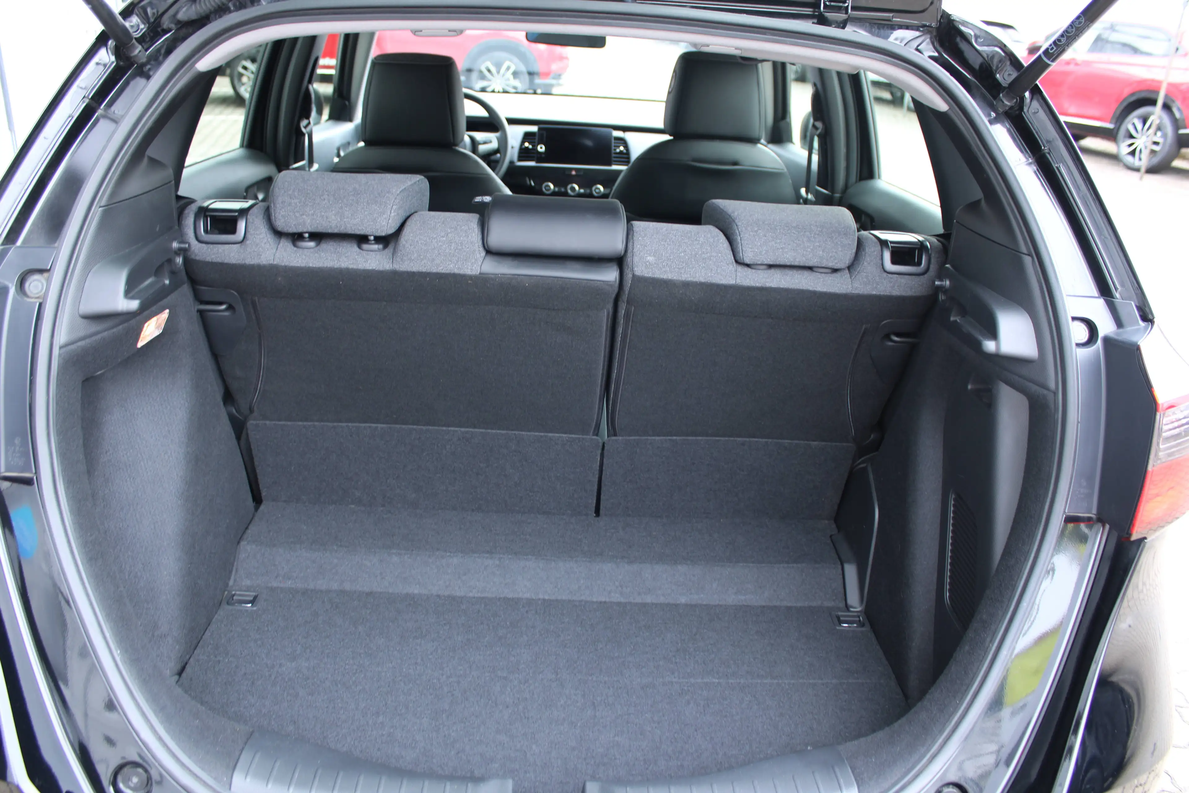 Honda Jazz 1.5 i-MMD Hybrid Elegance — photo 9