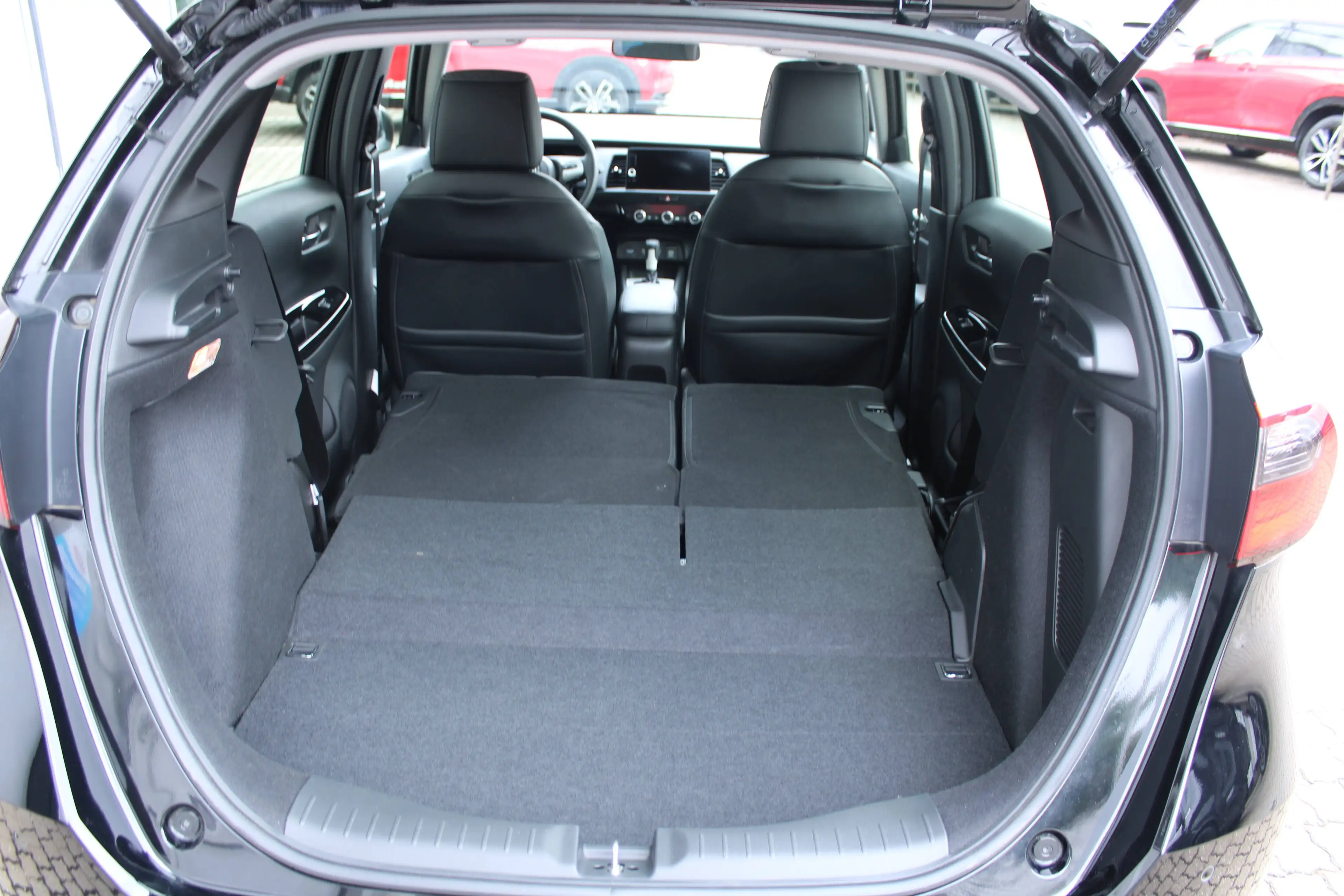 Honda Jazz 1.5 i-MMD Hybrid Elegance — photo 11
