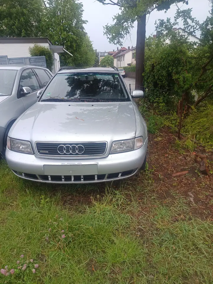 Audi A4 Avant 2.4 quattro, foto 3