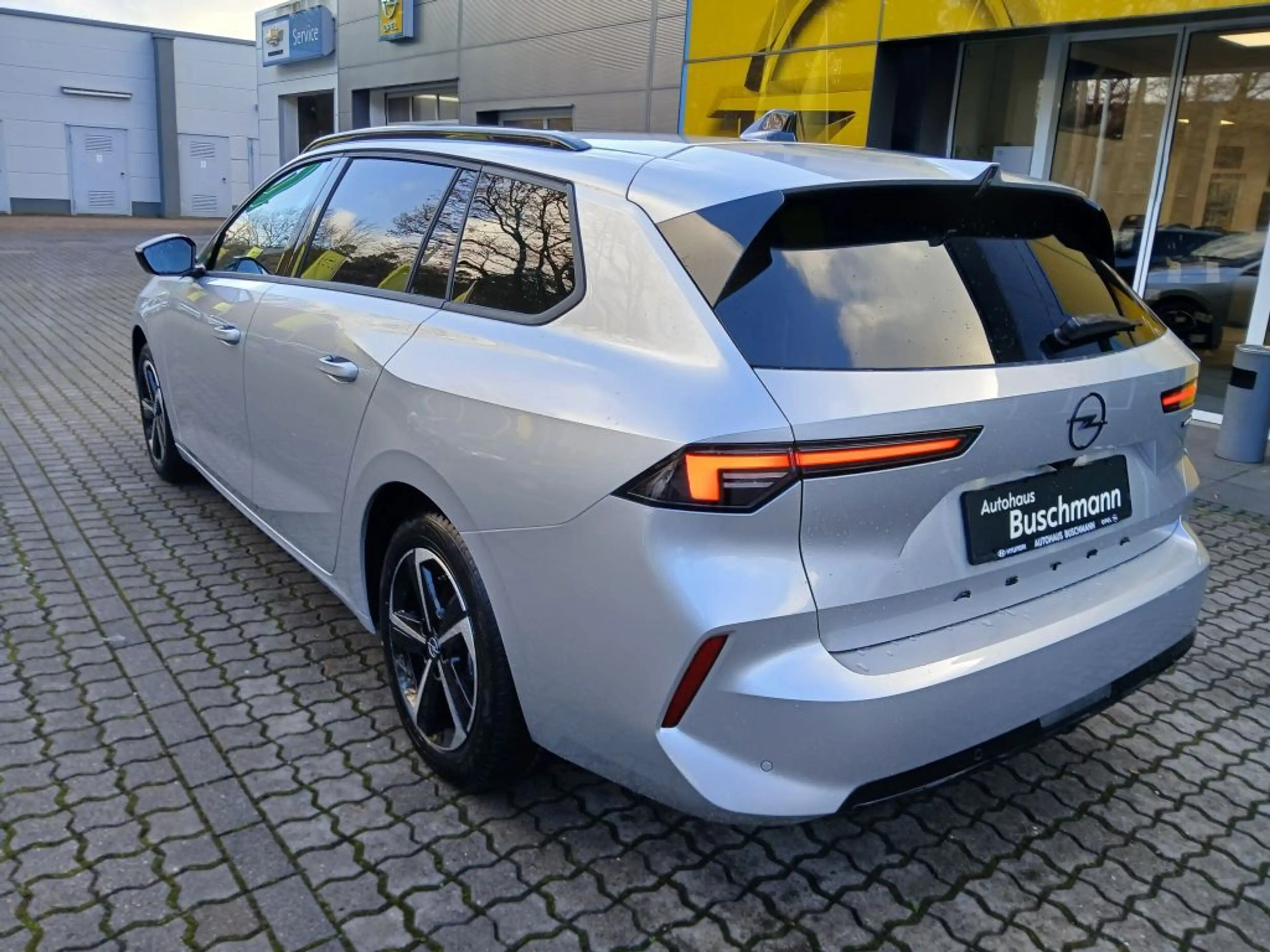 Opel Astra ST 48V Hybrid GS +AHK+TECH+KOMFORT-PAKET+ — photo 6