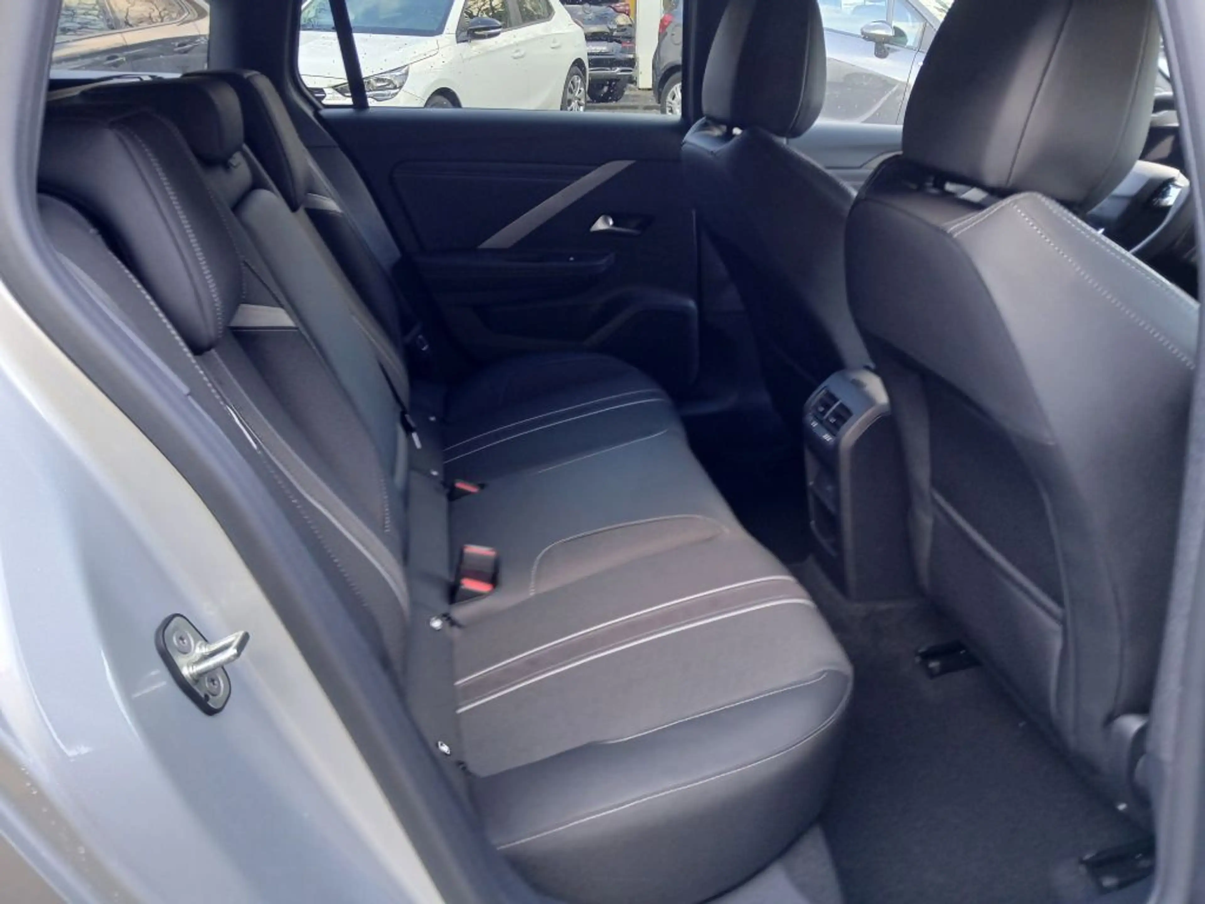 Opel Astra ST 48V Hybrid GS +AHK+TECH+KOMFORT-PAKET+ — photo 8