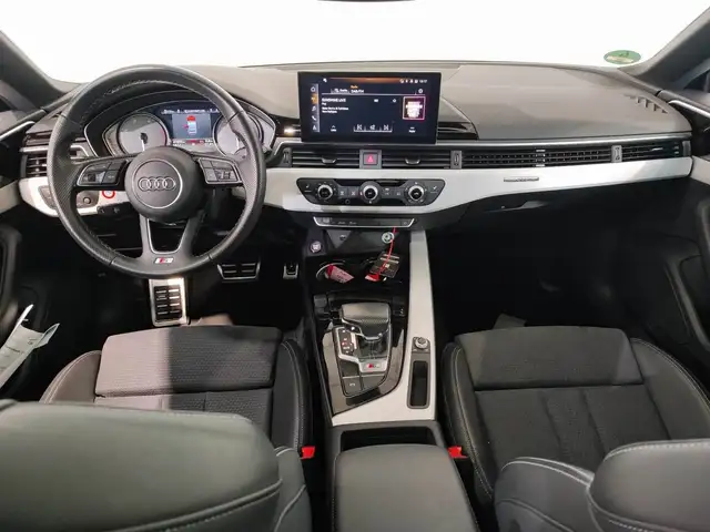 Audi S5 view 11