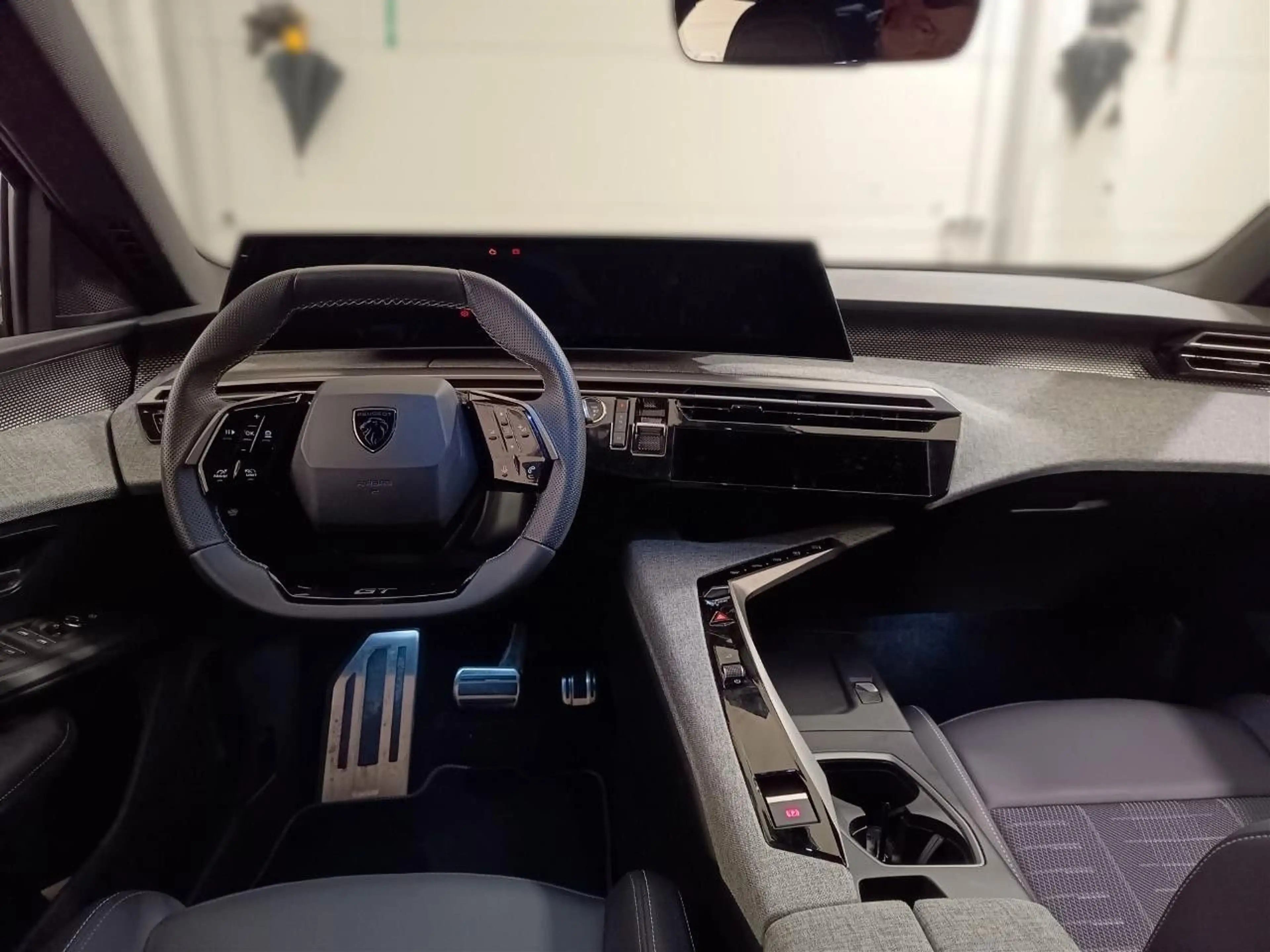 Peugeot 5008 GT Hybrid 145PS 6G-DSG*DRIVE-ASSIST-PAKET * — photo 10