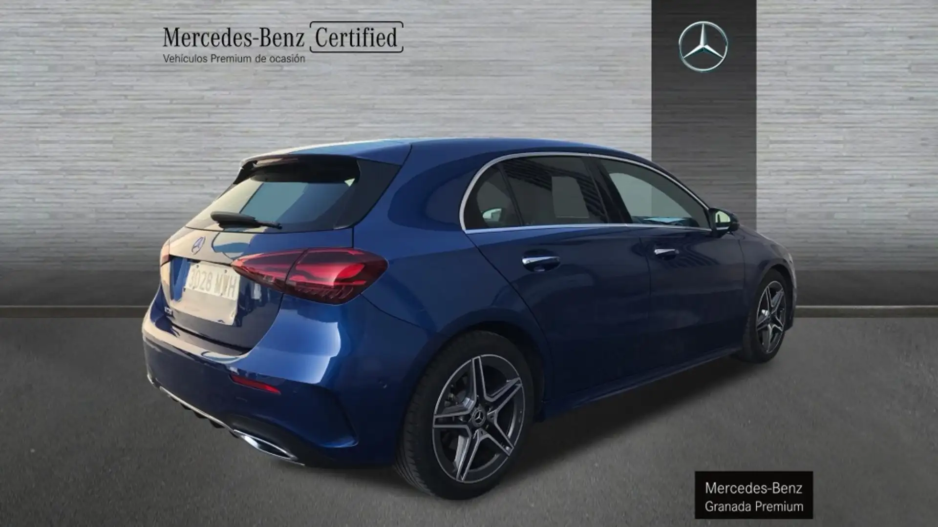 Mercedes-Benz A 200 -CLASS COMPACTO Bleu - 2
