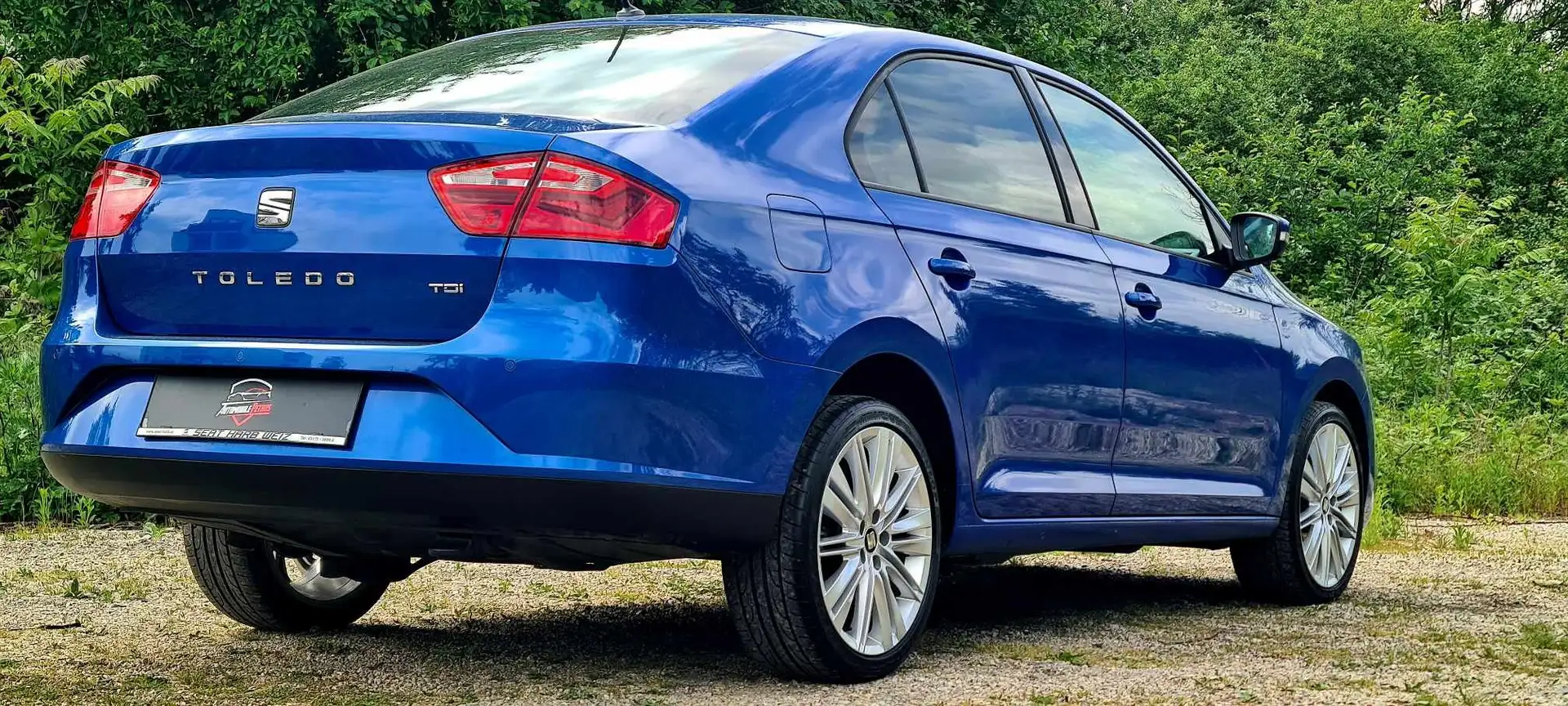 SEAT Toledo 1,4 TDI CR Executive Start-Stopp Pickerl 10/2025+4 Blauw - 2