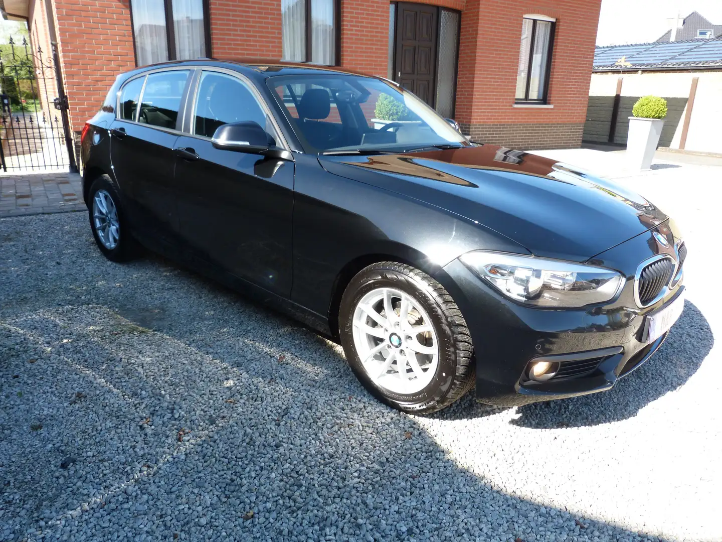 BMW 116 D / NIEUWSTAAT! / BIG NAVI! Noir - 1