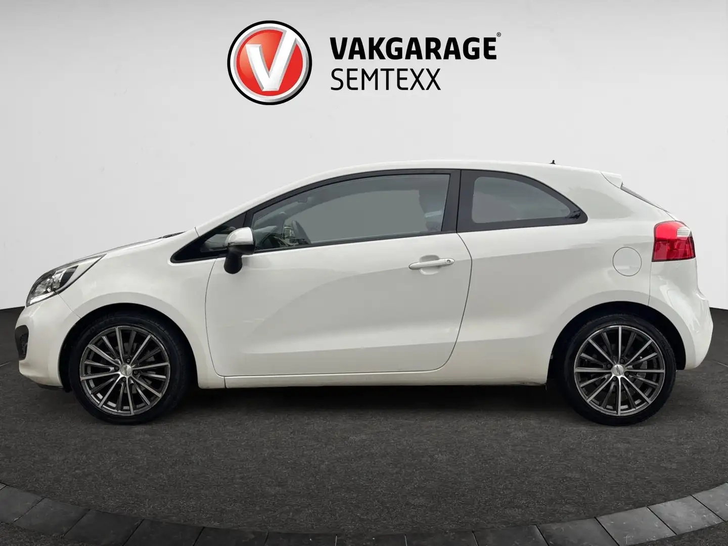 Kia Rio 1.4 CVVT Plus Pack | Automaat | Airco | Cruise | L Weiß - 2