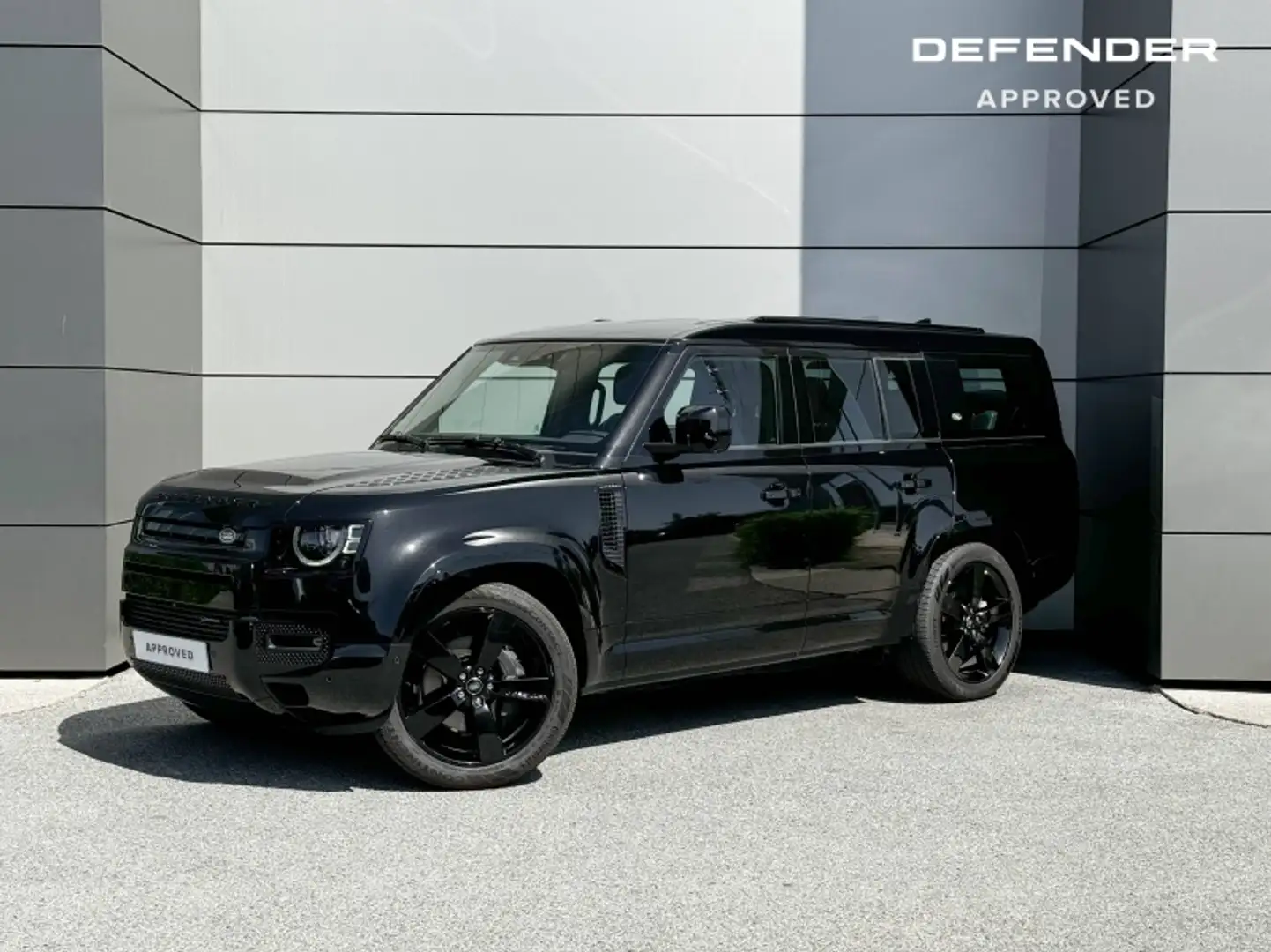 Land Rover Defender 130 3.0 P400 X-Dynamic HSE Noir - 1