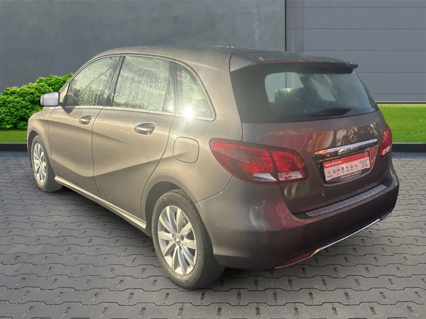 Mercedes-Benz B 180 180+Alufelgen+Navi+Klimaanlage+Sitzheizung Grau - 2