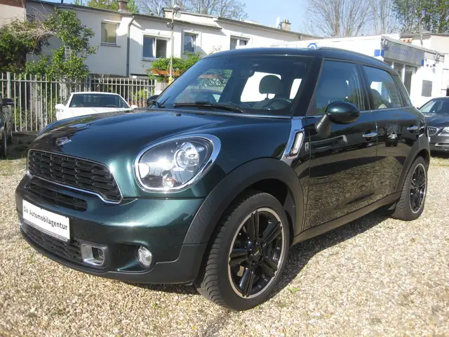 MINI Cooper SD Countryman Cooper SD/Navi/Xenon/Pano/Leder