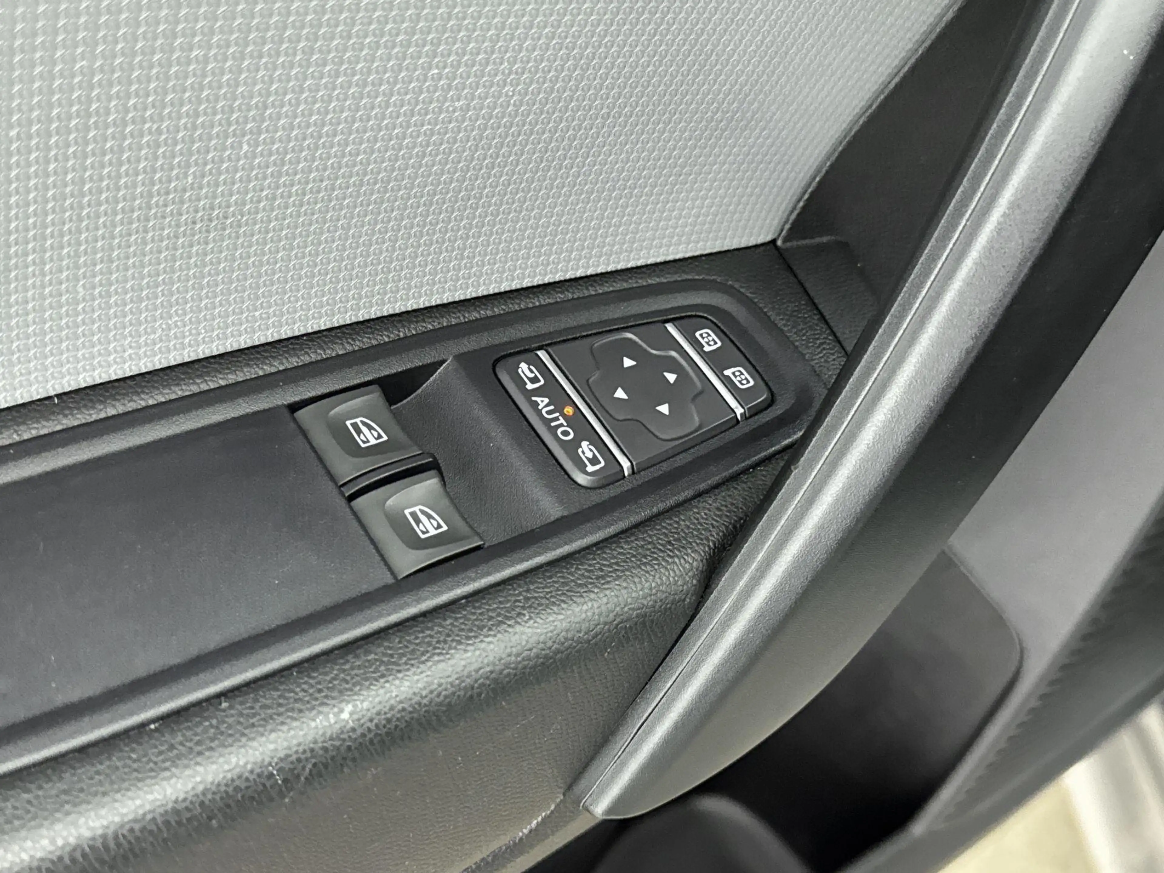 Renault Kangoo 1.5 Blue dCi Luxe L1 95PK | Trekhaak | Navigatie | — photo 13