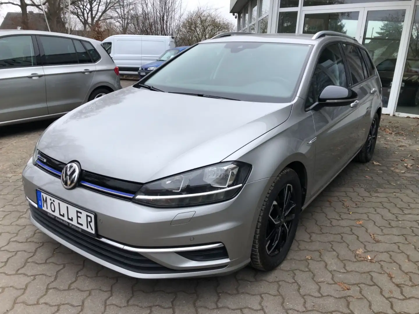 Volkswagen Golf 1.5 TSI IQ.DRIVE Variant Navi ACC AHK 2.Hd. Grau - 1