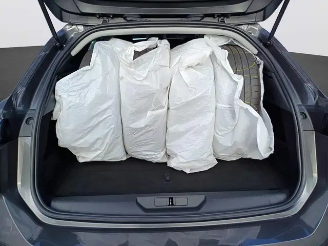 Peugeot 308 SW view 7