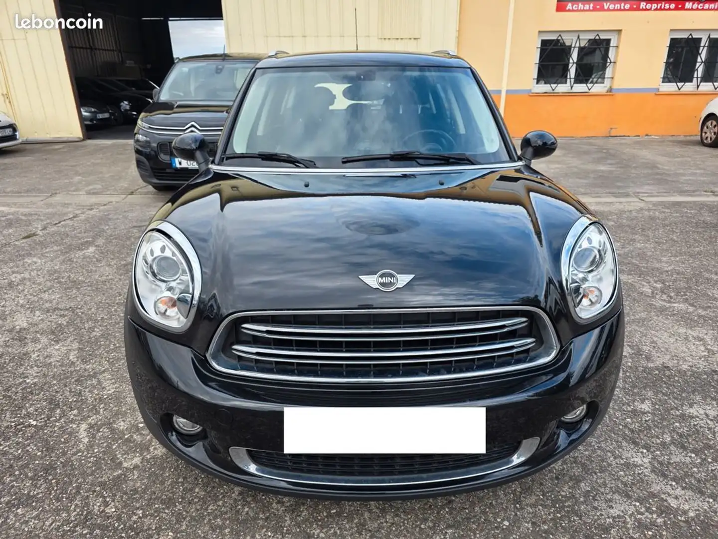MINI Cooper Countryman One 98ch Pack Chili Noir - 2