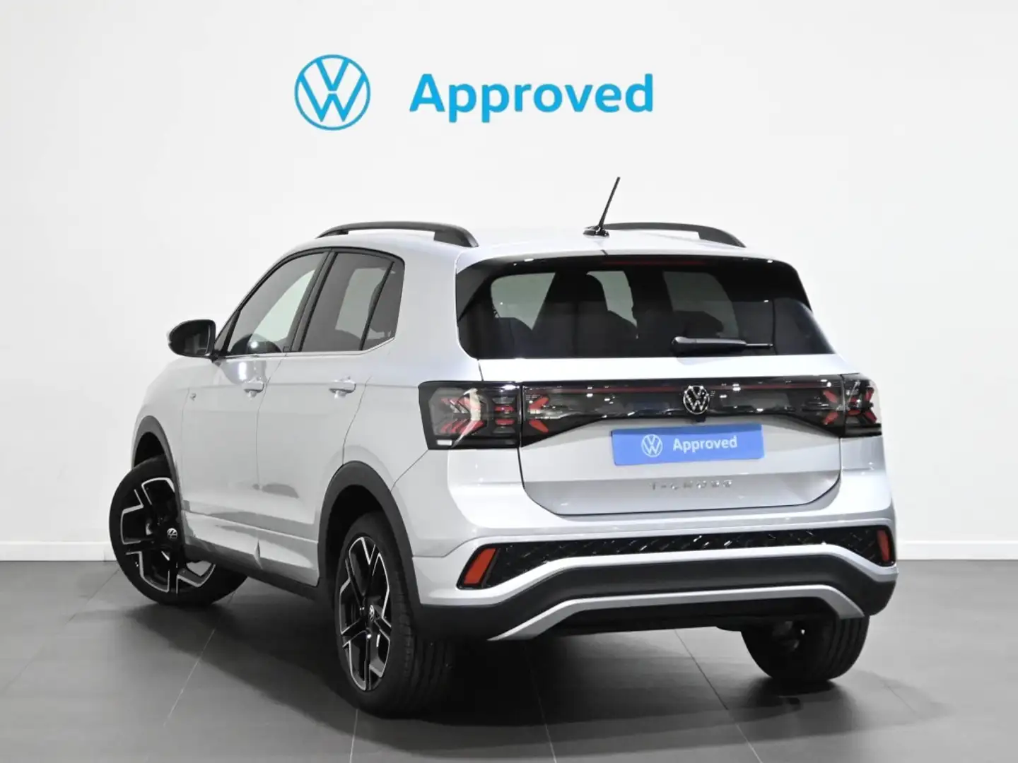Volkswagen T-Cross 1.0 TSI R-Line 85kW Plateado - 2