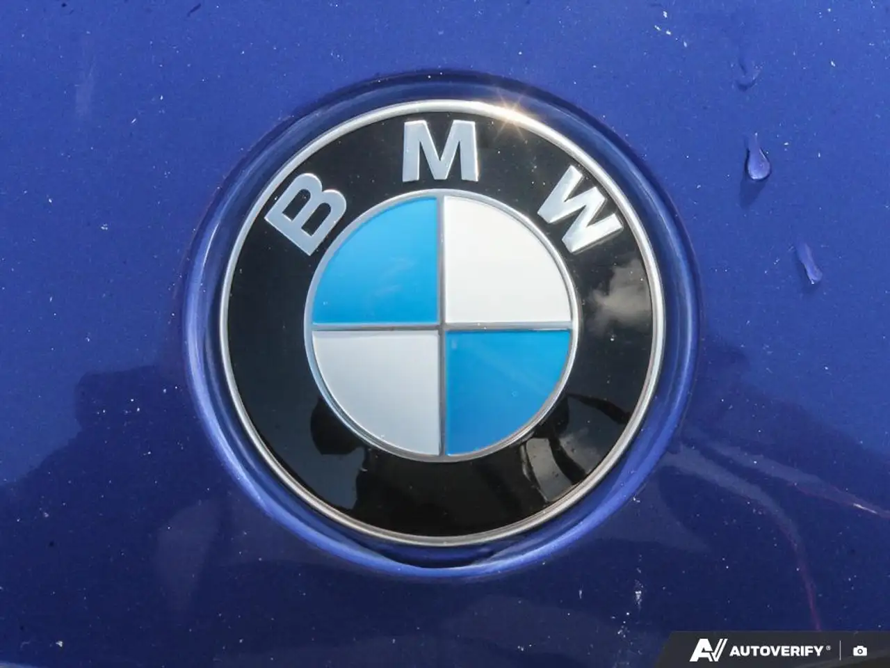 BMW 3 Series снимка BMW 3 Series