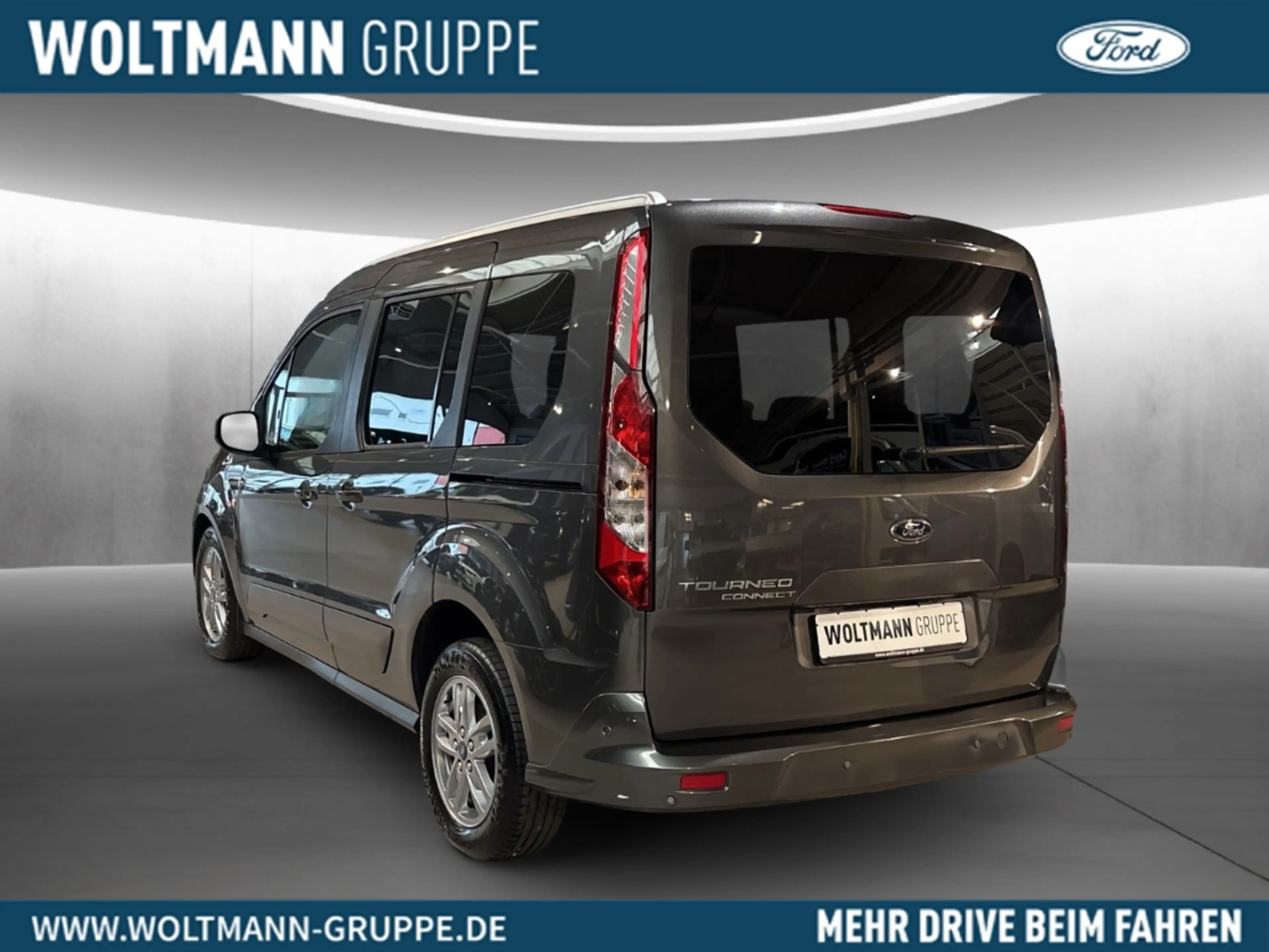 Ford Tourneo Connect Titanium Panorama Navi Bi-Xenon Kurvenlicht ACC Ap — photo 3