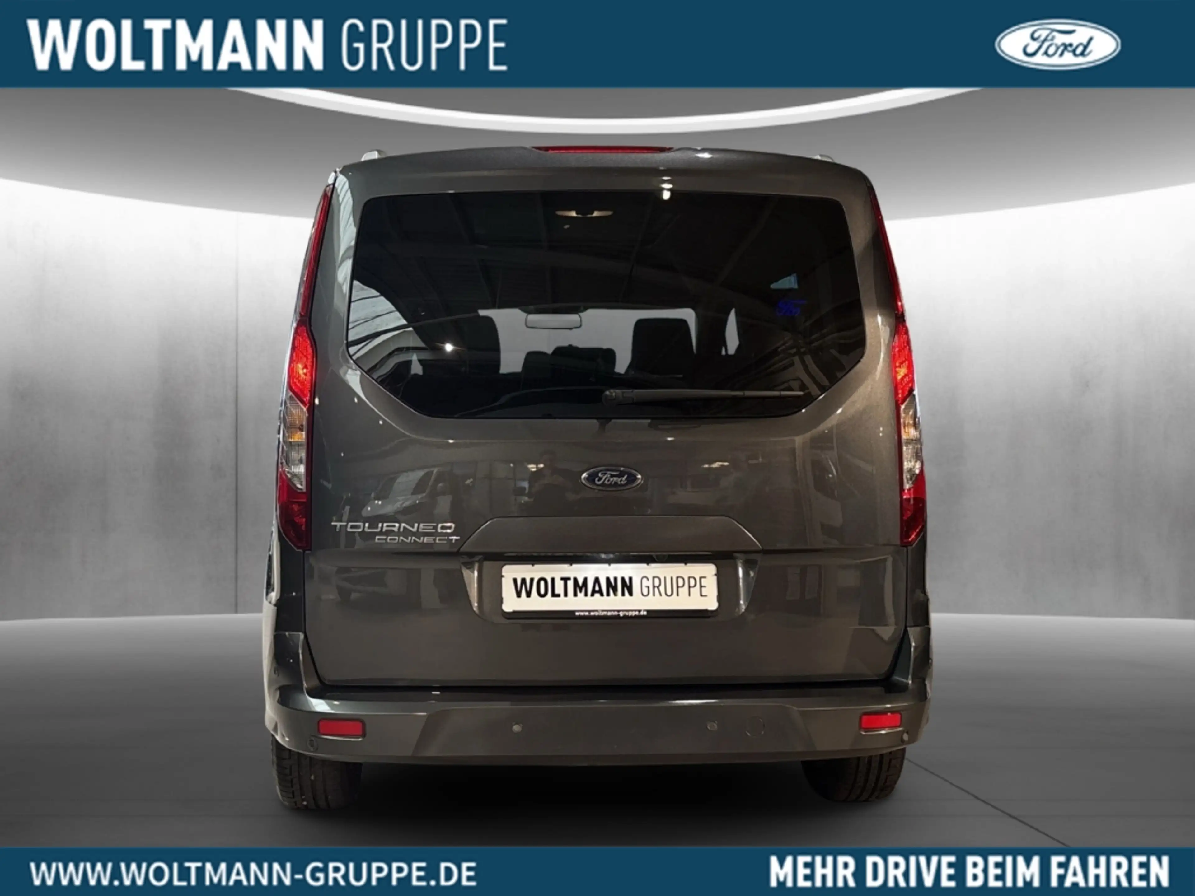 Ford Tourneo Connect Titanium Panorama Navi Bi-Xenon Kurvenlicht ACC Ap — photo 4
