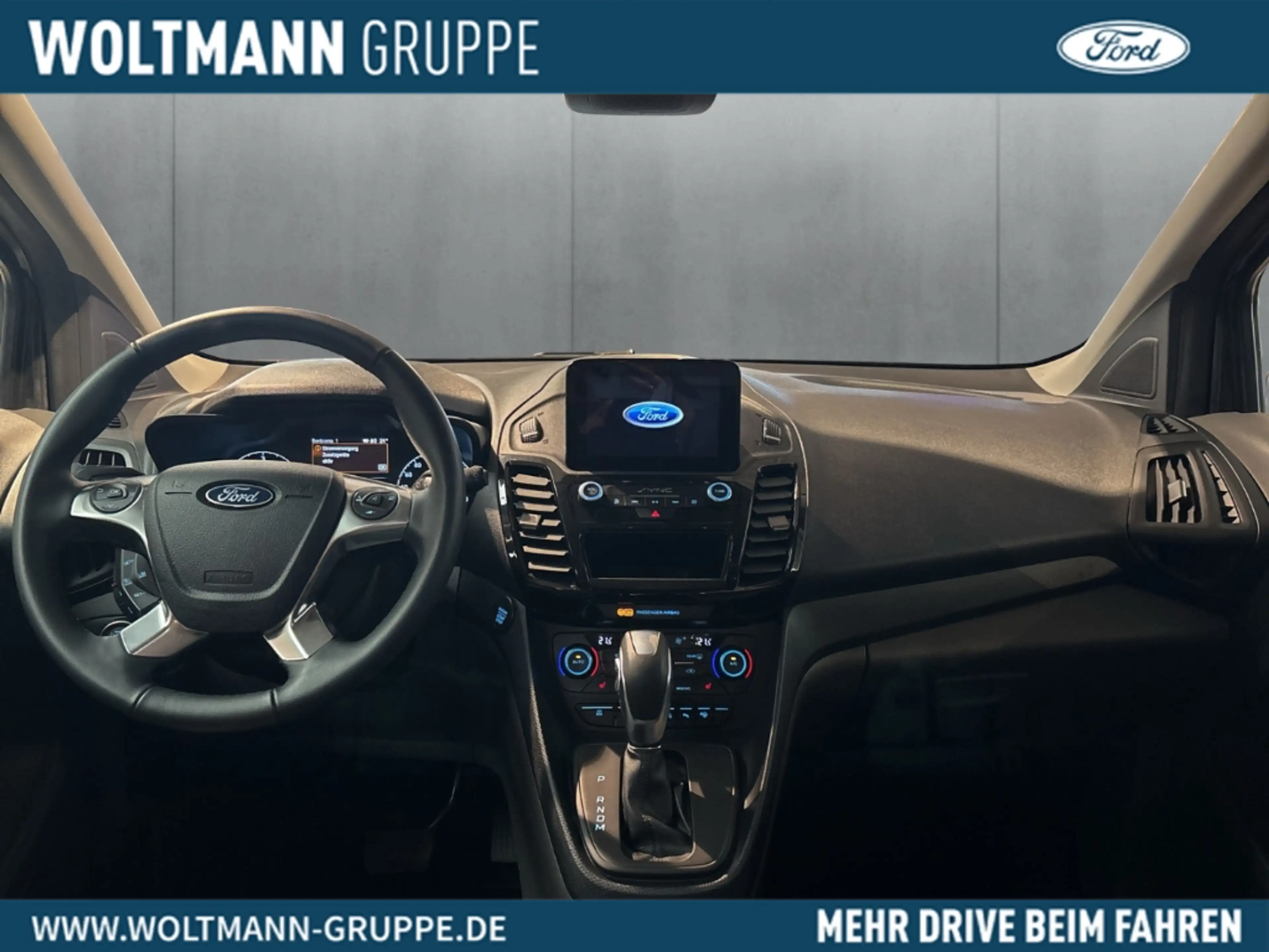 Ford Tourneo Connect Titanium Panorama Navi Bi-Xenon Kurvenlicht ACC Ap — photo 5
