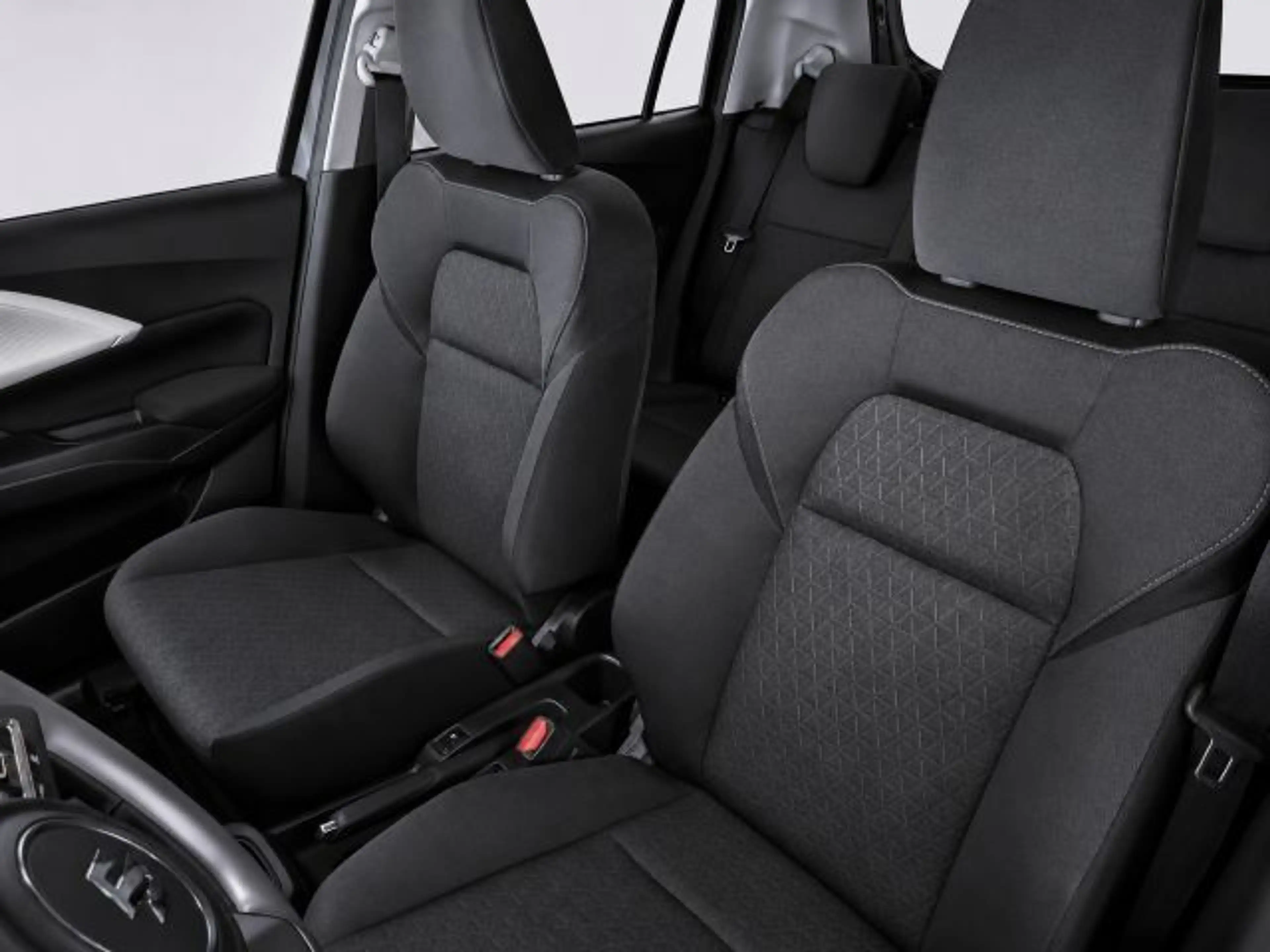 Suzuki Swift Comfort (MT) 4x4 *bis zu 8 Jahre Garantie* — photo 13