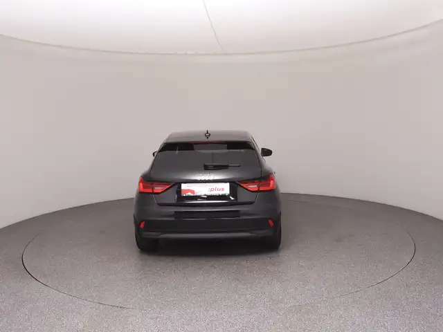 Audi A1 view 6