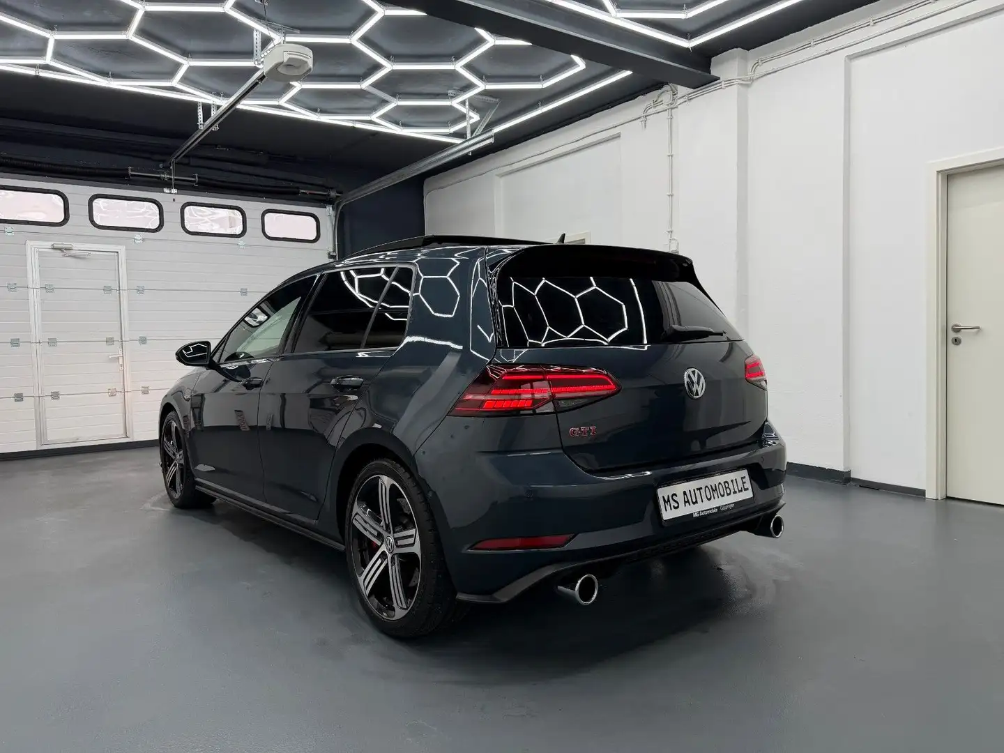 Volkswagen Golf VII GTI Performance*LEDER*ACC*DCC*PANO* Blau - 2