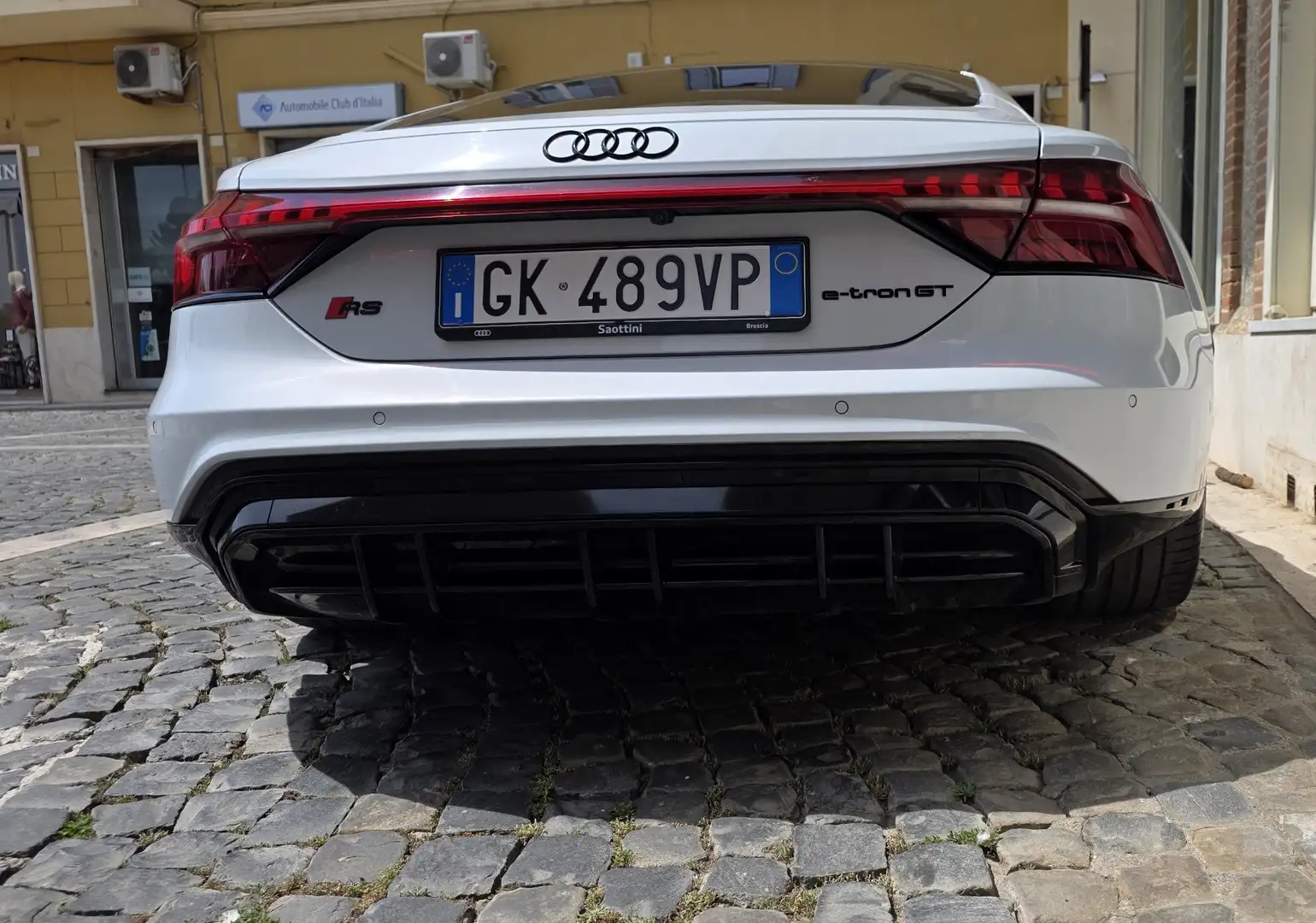Audi e-tron GT - 2