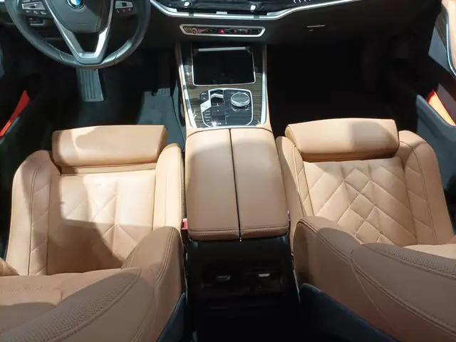 BMW X5 view 14
