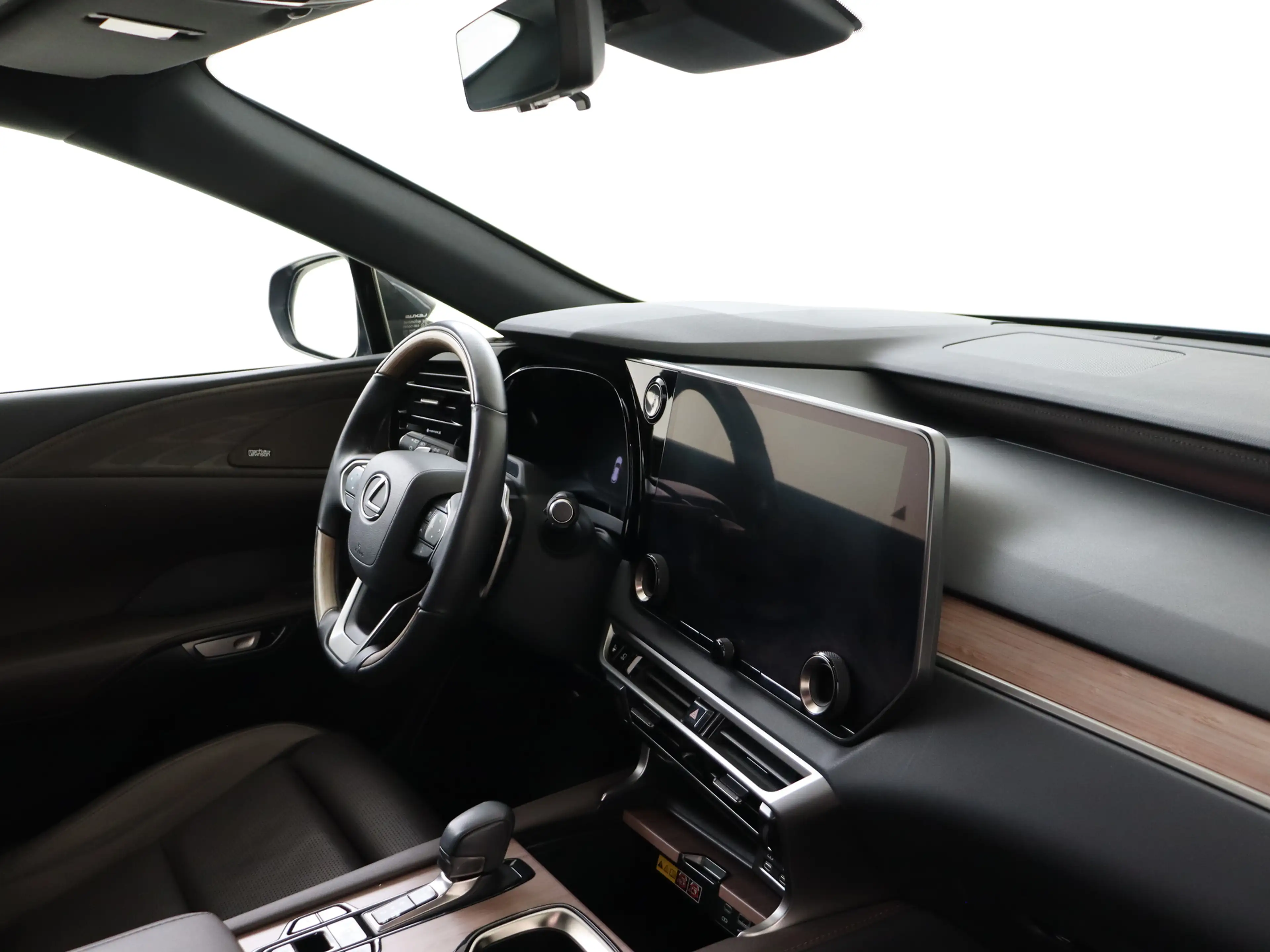 Lexus RX 450h 450h+ Plug-in Hybrid President Line | Mark Levinso — photo 6