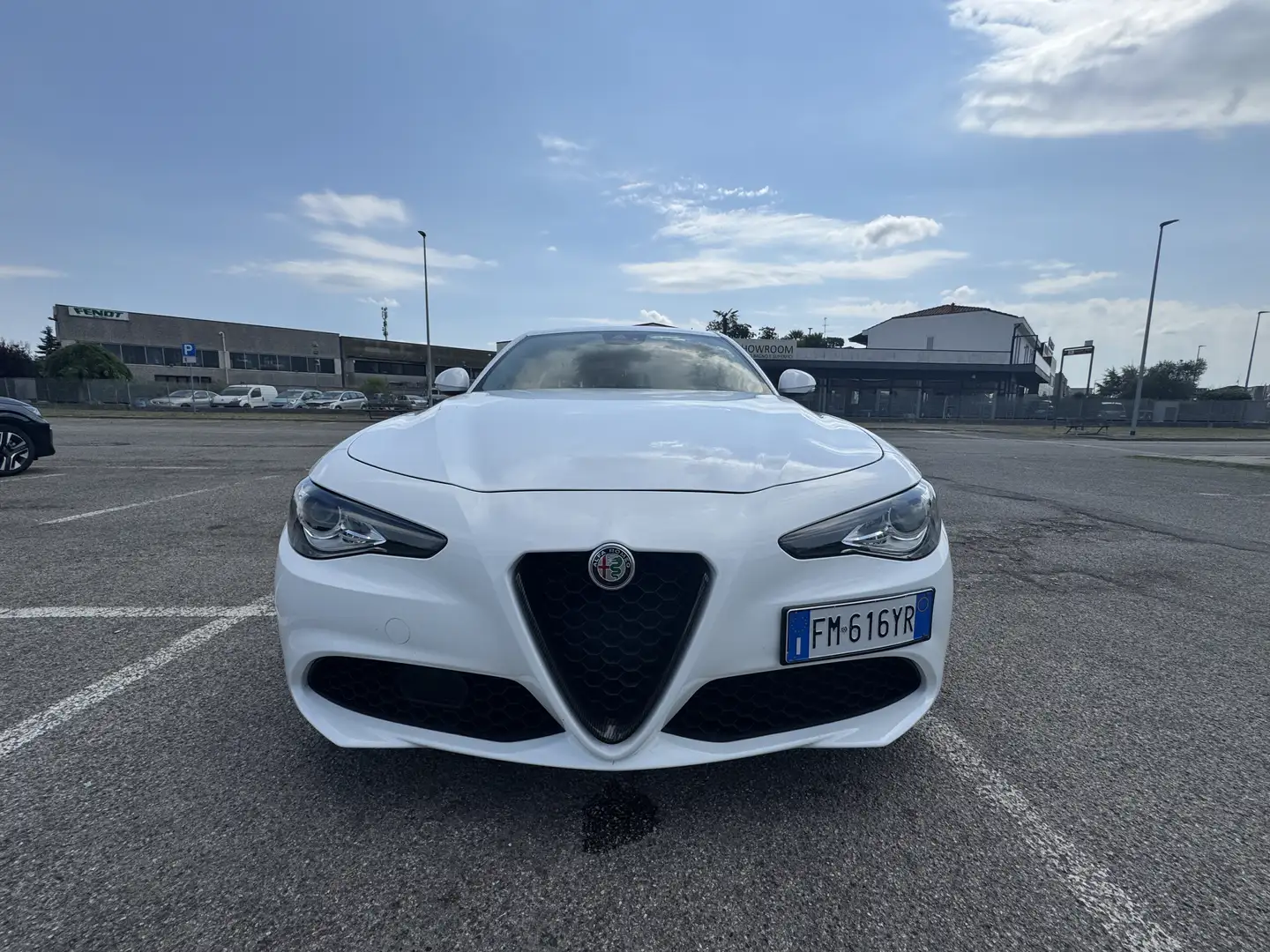 Alfa Romeo Giulia 2.2 t Business 136cv auto - 1
