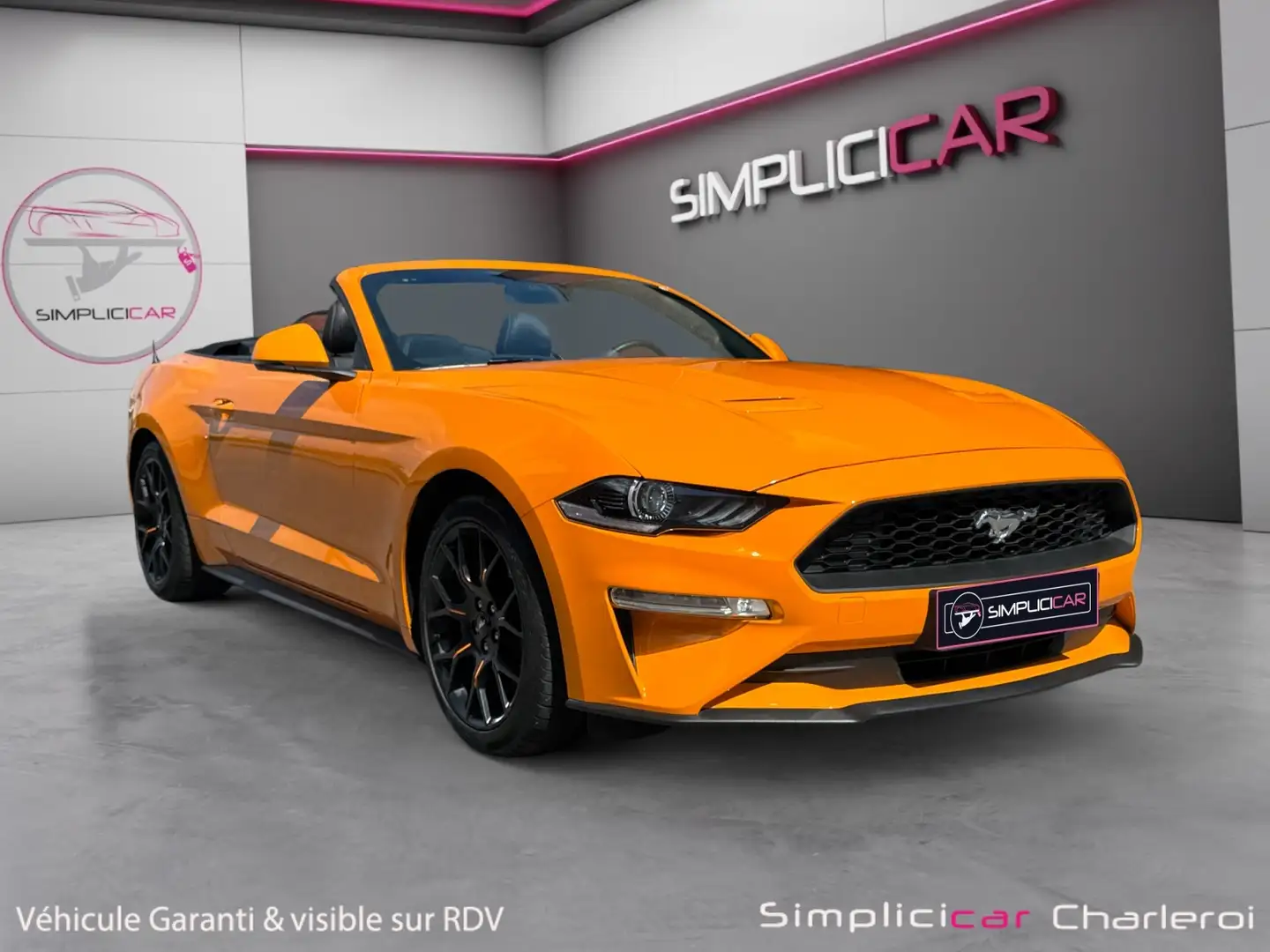 Ford Mustang 28.500KM *12 MOIS DE GARANTIE* Orange - 1