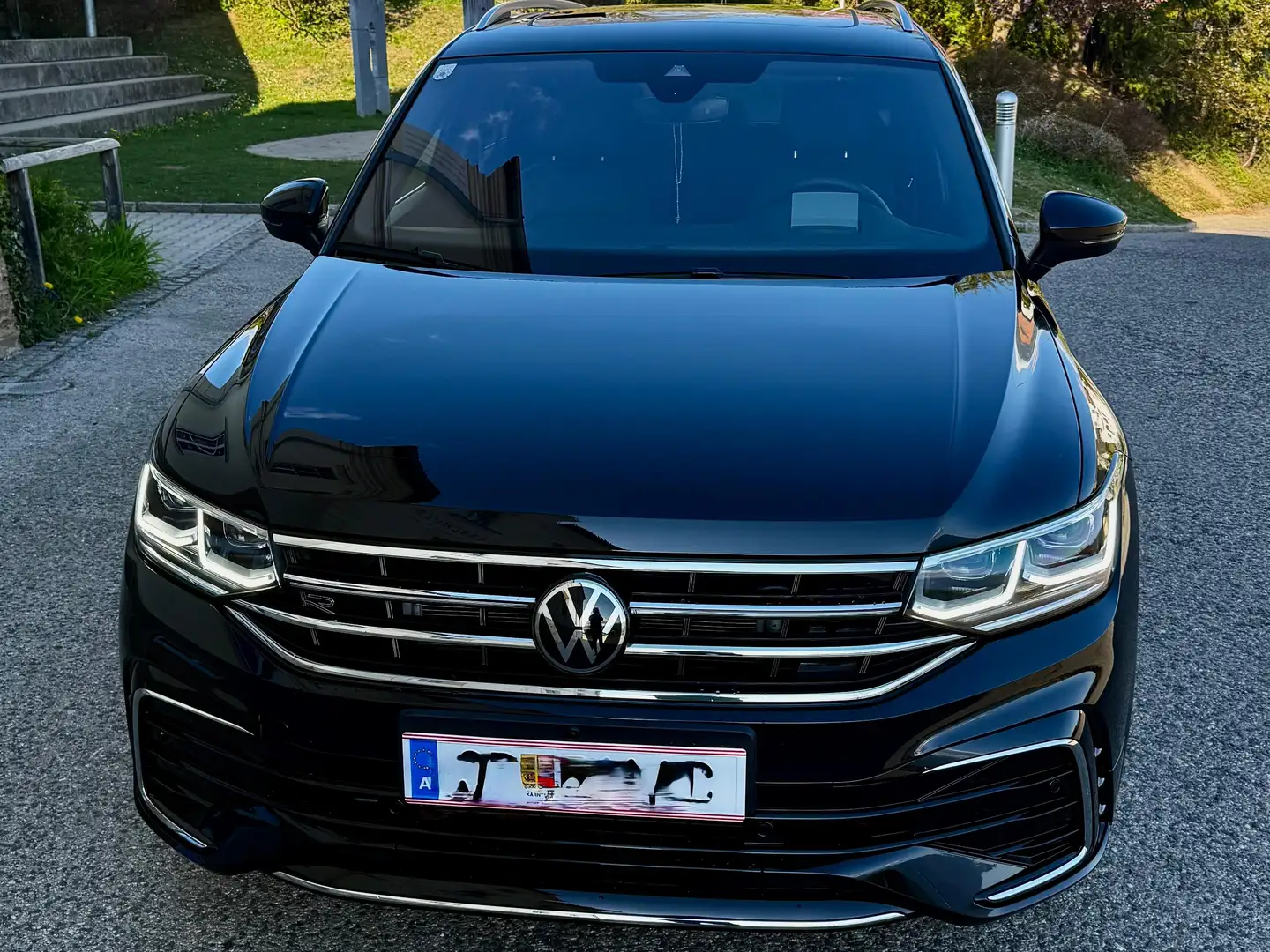 Volkswagen Tiguan Allspace Tiguan 2,0 TDI SCR DSG Allspace R-LineR-Line Schwarz - 2