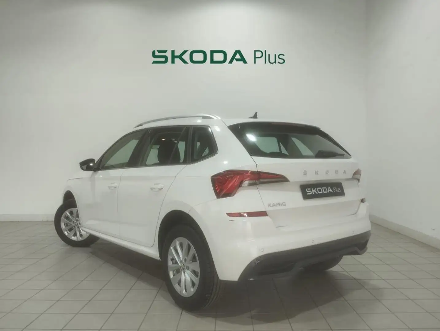 Skoda Kamiq 1.0 TSI Ambition 70kW Blanco - 2